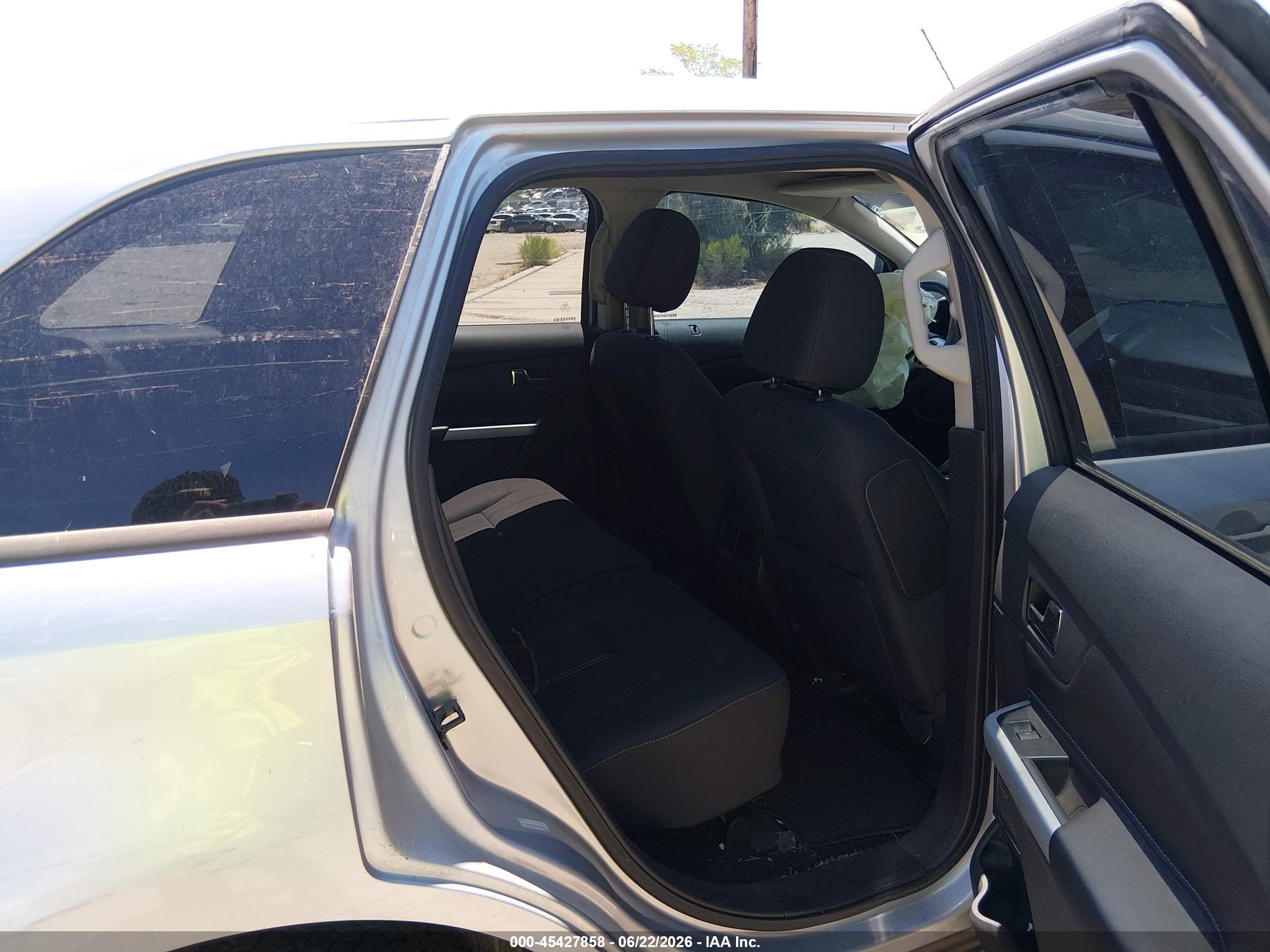2014 Ford Edge Se Silver vin: 2FMDK3GC2EBB30604