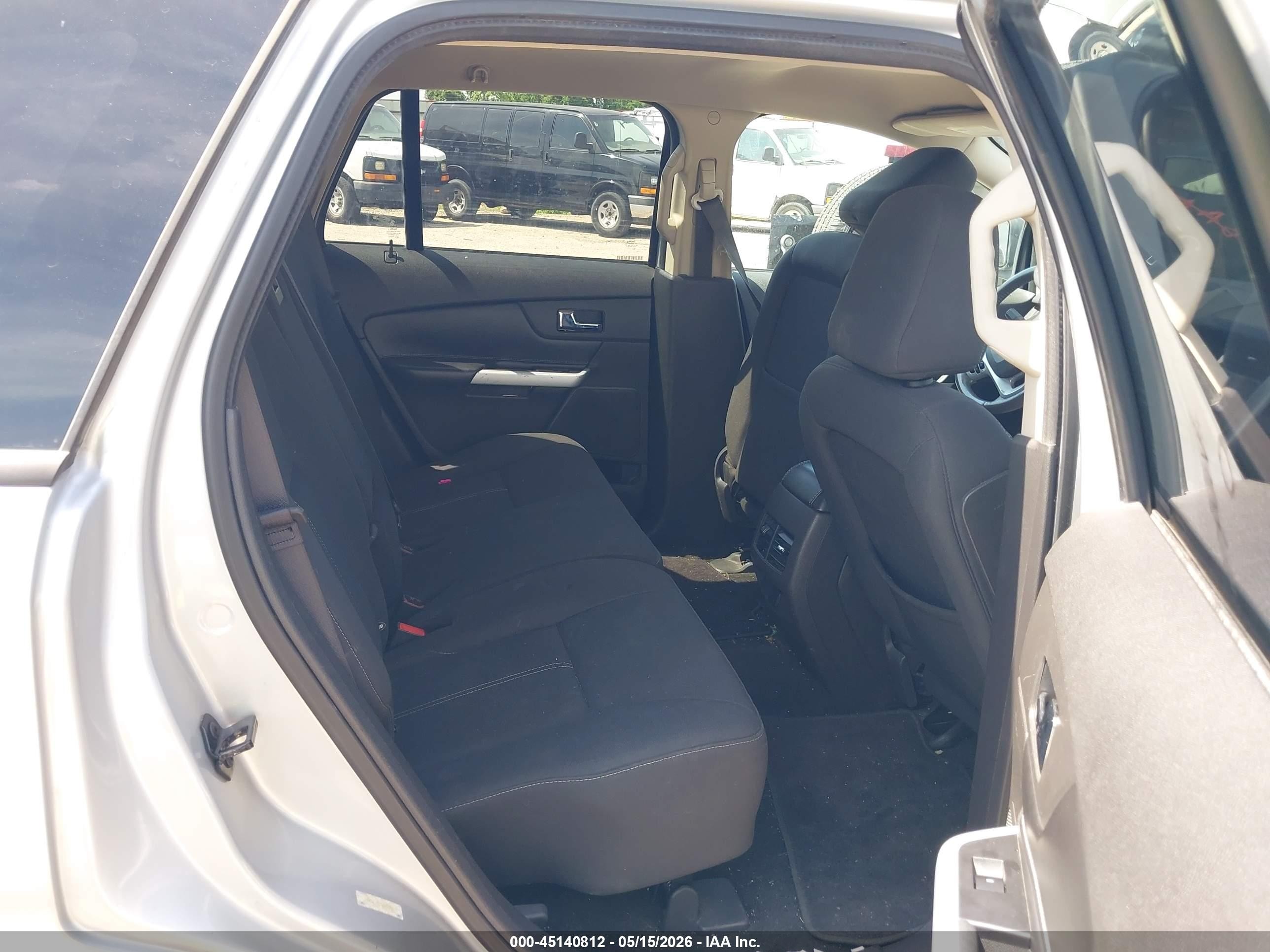 2011 Ford Edge Se Серебряный vin: 2FMDK3GC3BBA60915