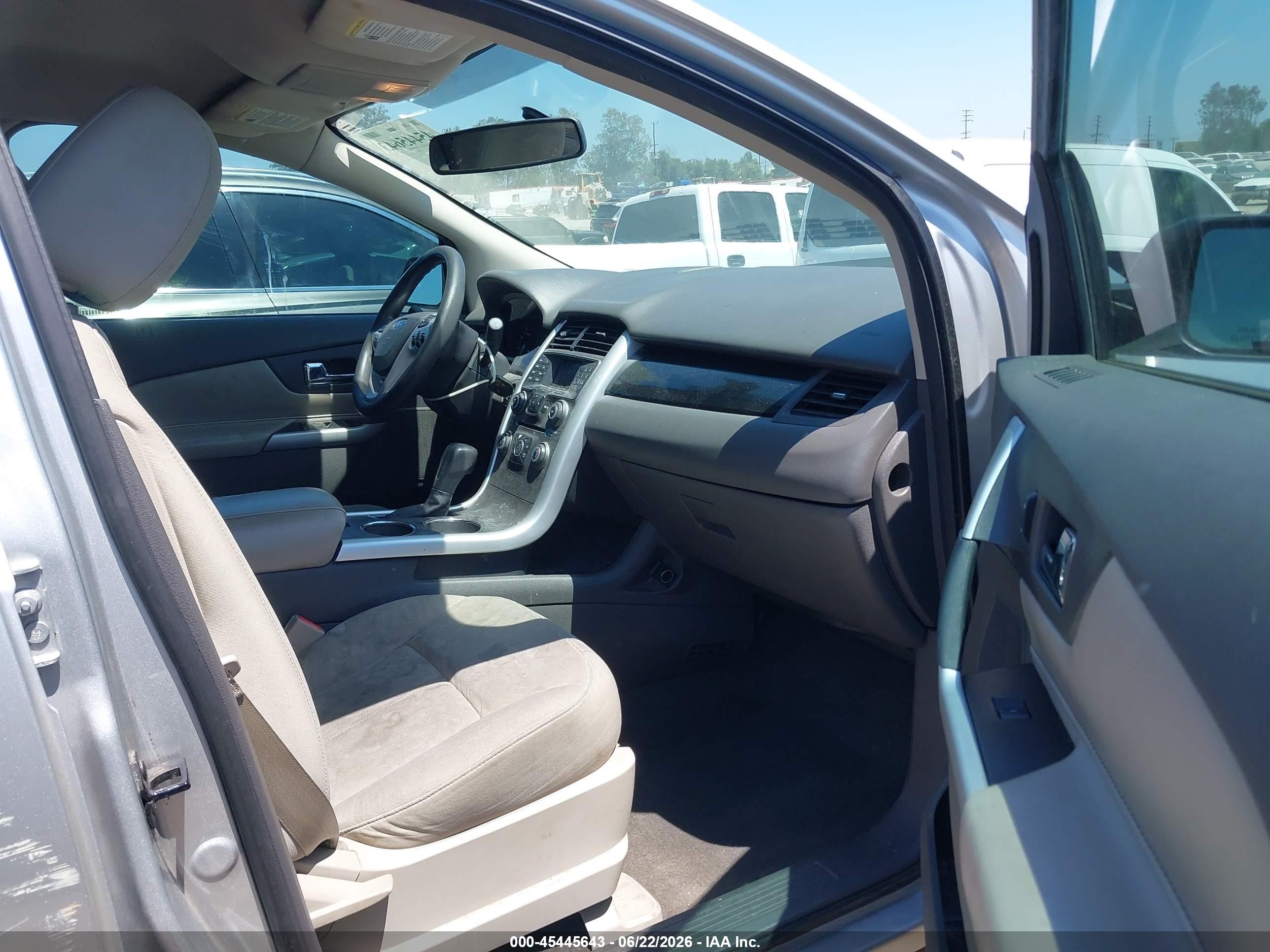 2013 Ford Edge Se Silver vin: 2FMDK3GC3DBC66903