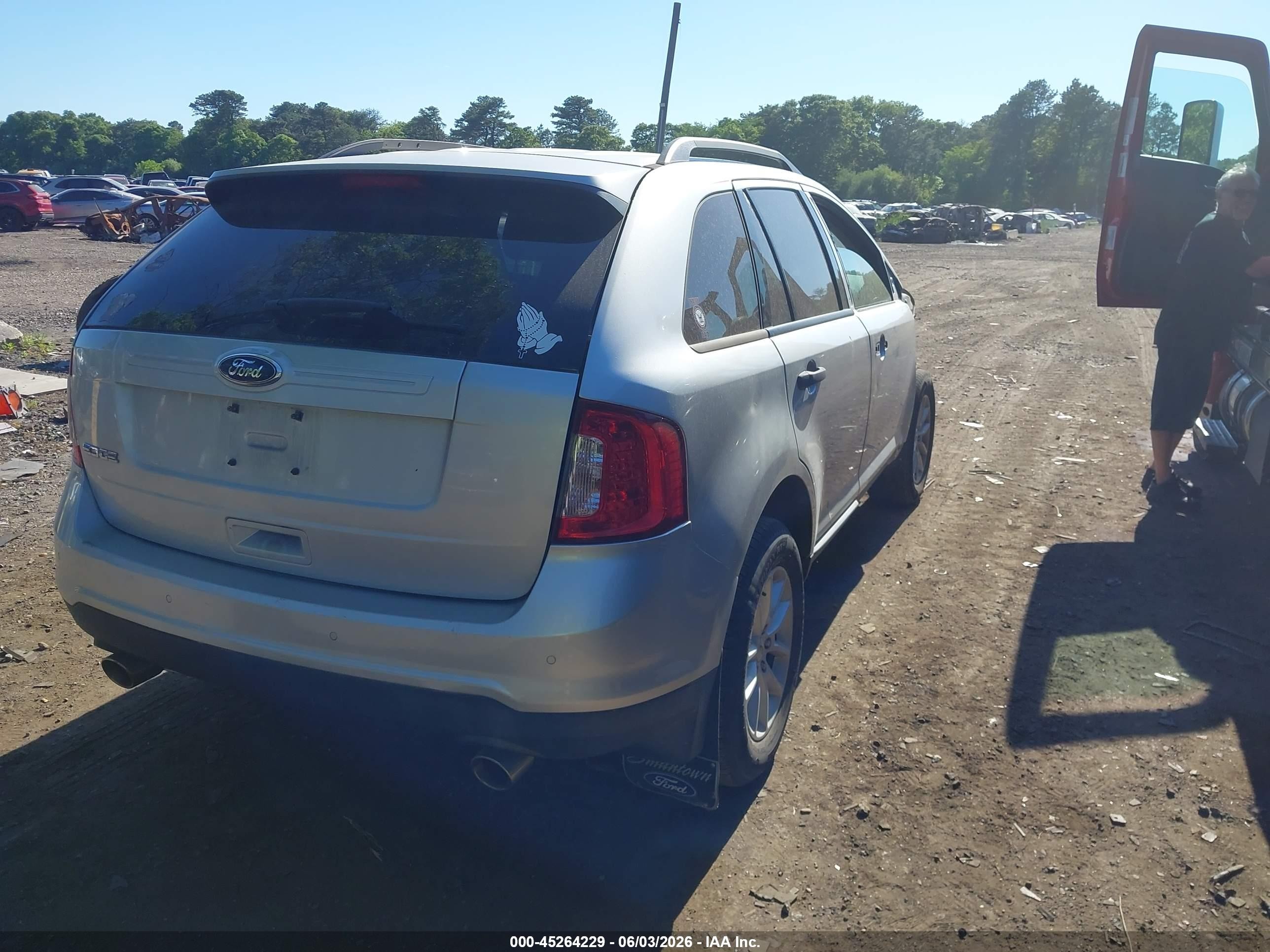 2013 Ford Edge Se Серебряный vin: 2FMDK3GC3DBE29890