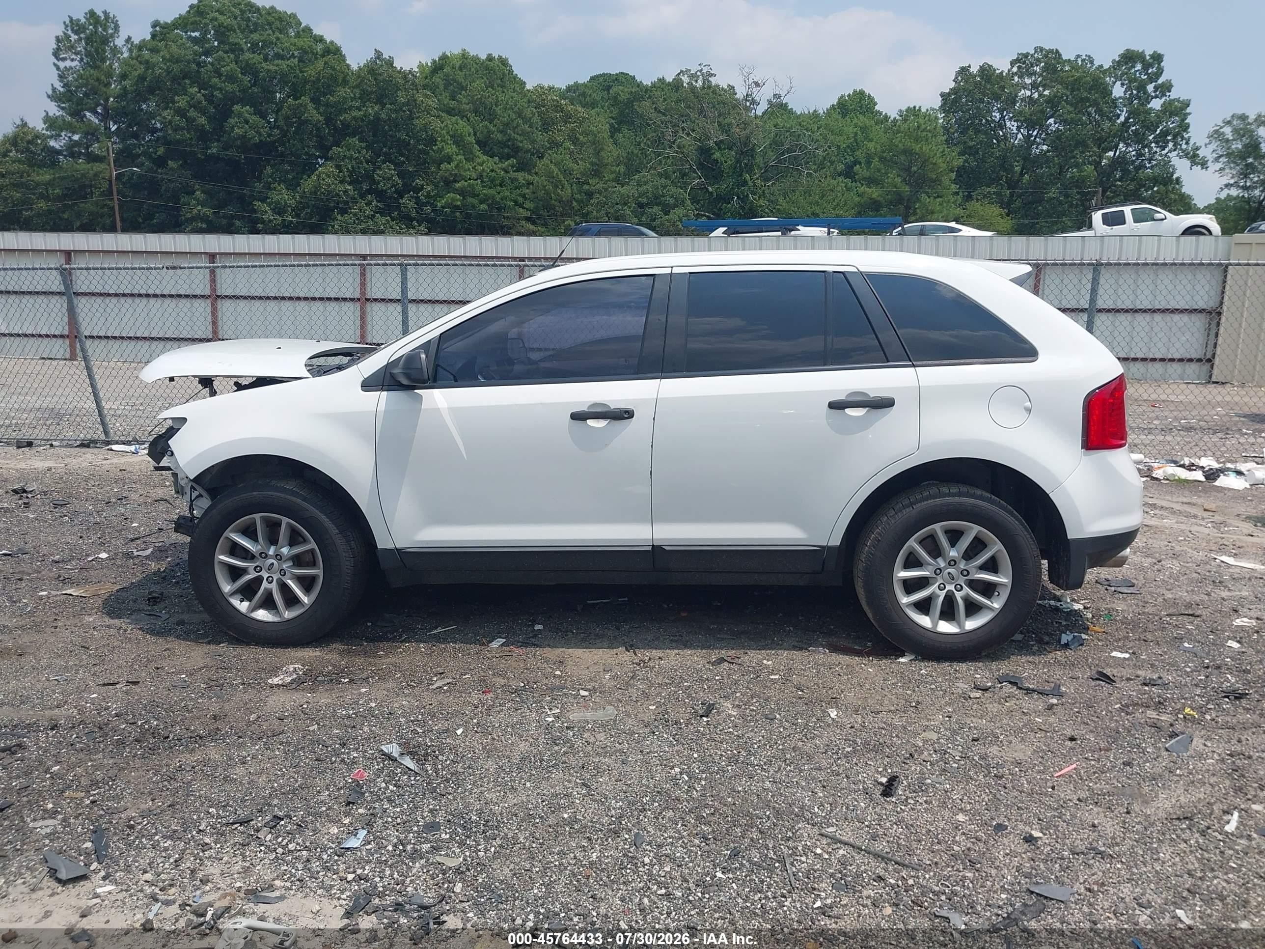 2014 Ford Edge Se White vin: 2FMDK3GC3EBA86273