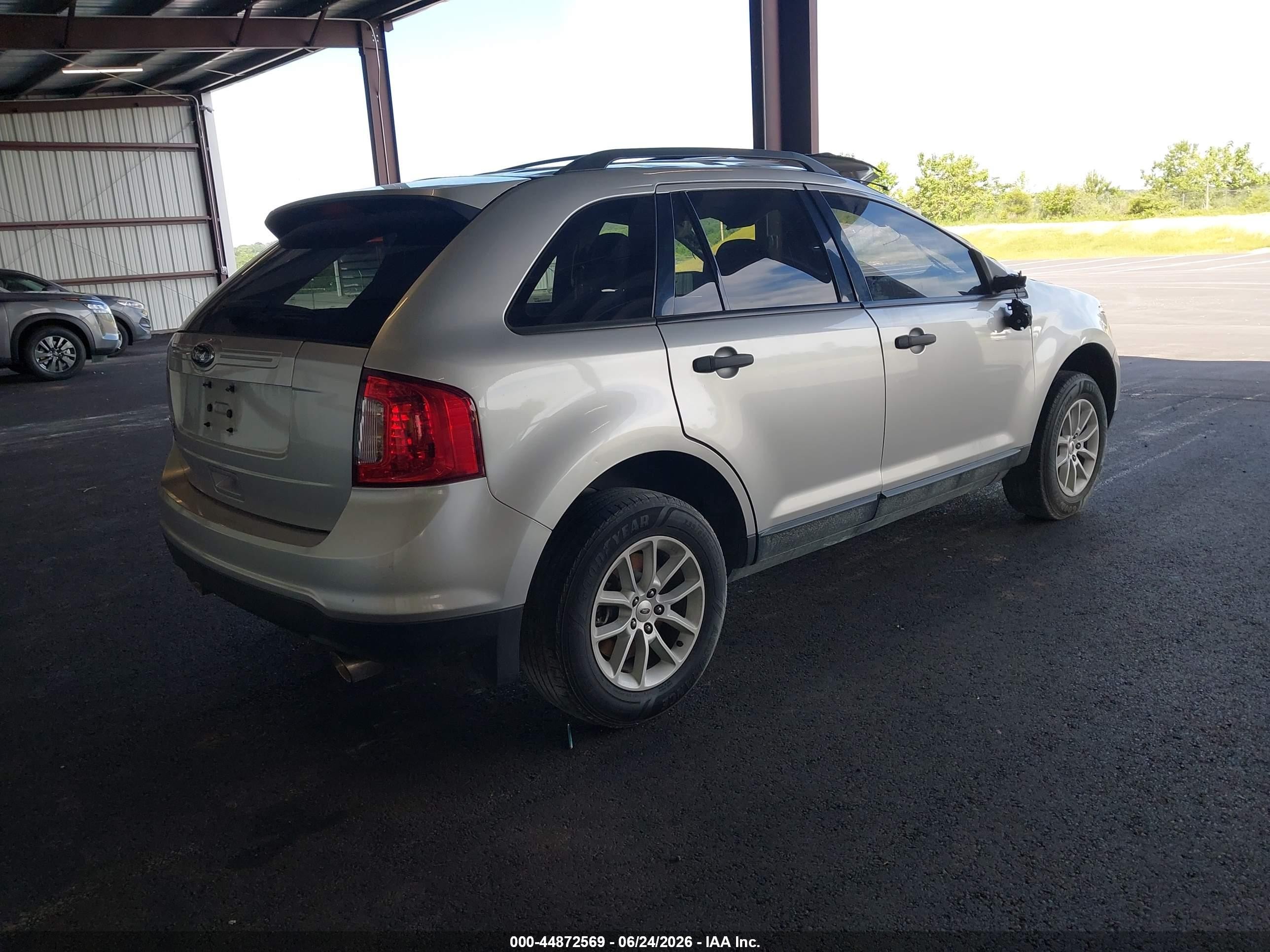 2014 Ford Edge Se Silver vin: 2FMDK3GC3EBB44611