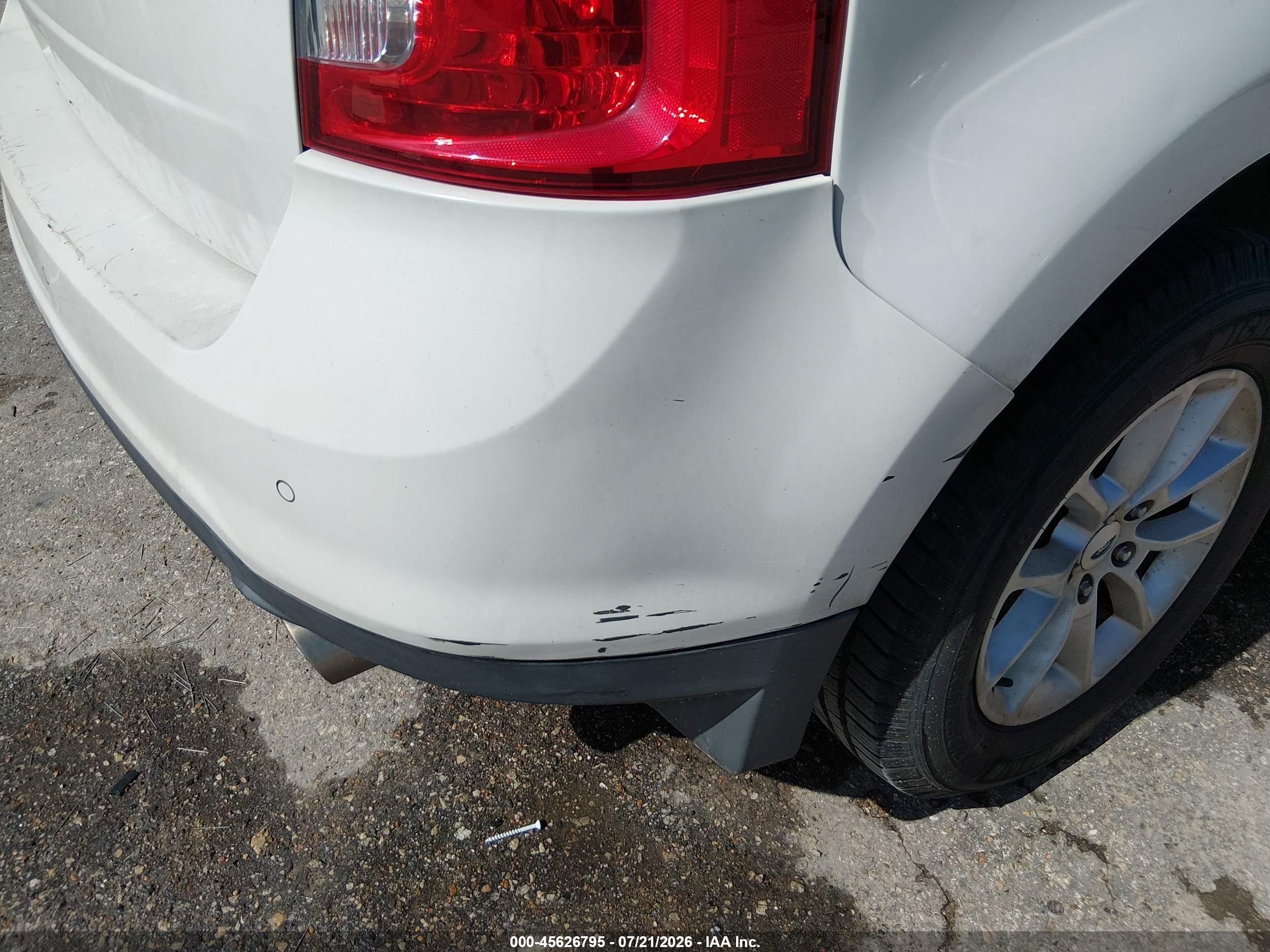 2013 Ford Edge Se White vin: 2FMDK3GC4DBA90153