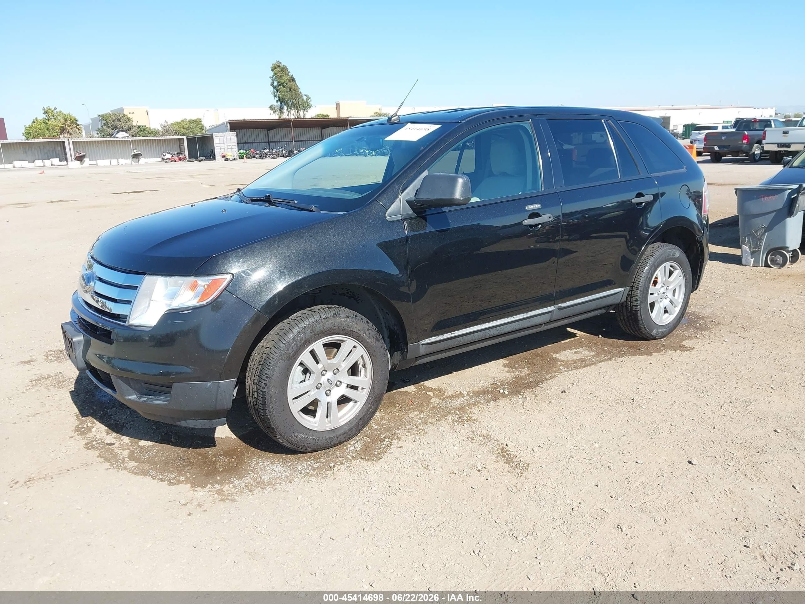 2010 Ford Edge Se Черный vin: 2FMDK3GC5ABB32874