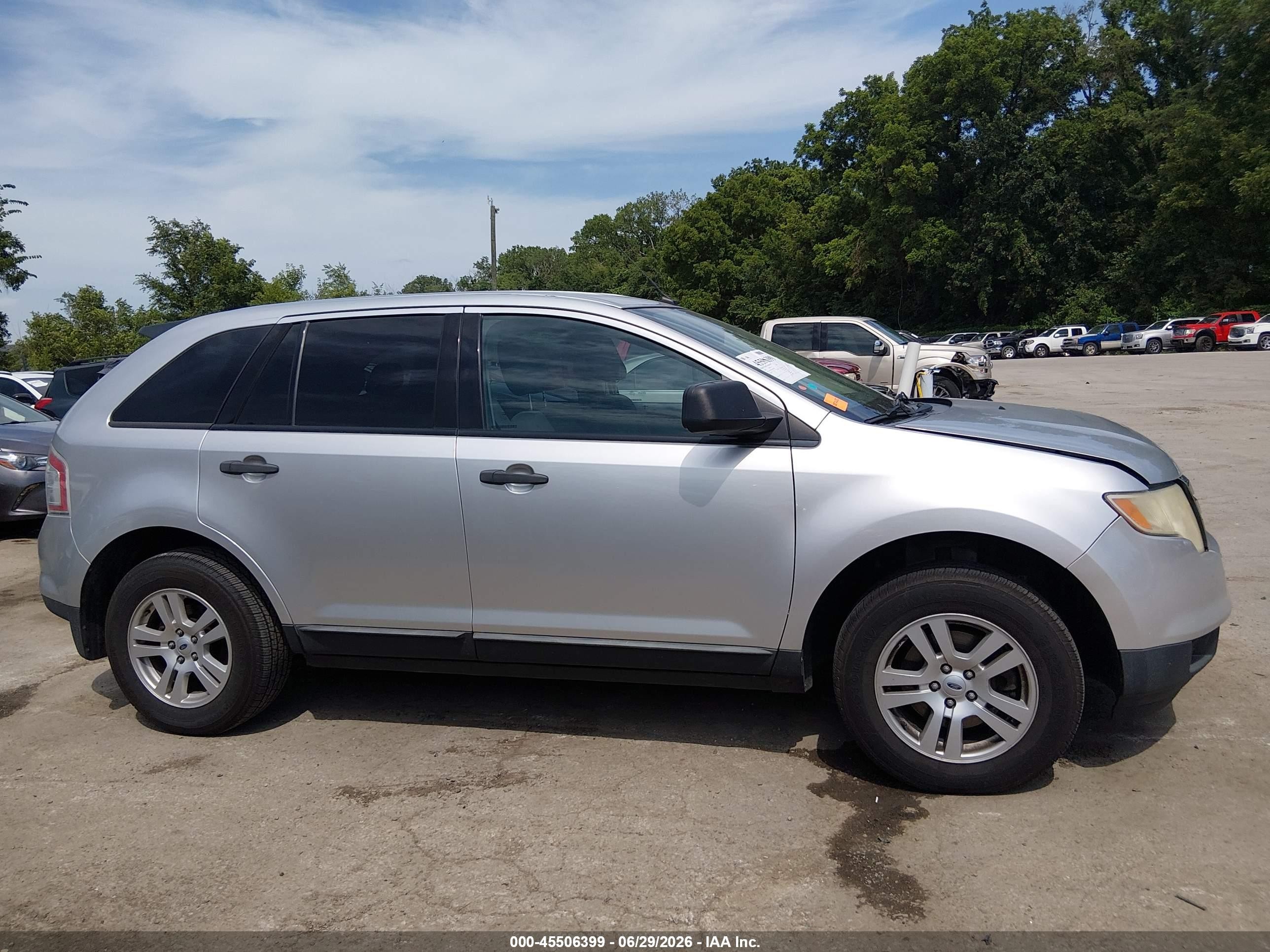 2010 Ford Edge Se Silver vin: 2FMDK3GC5ABB69052