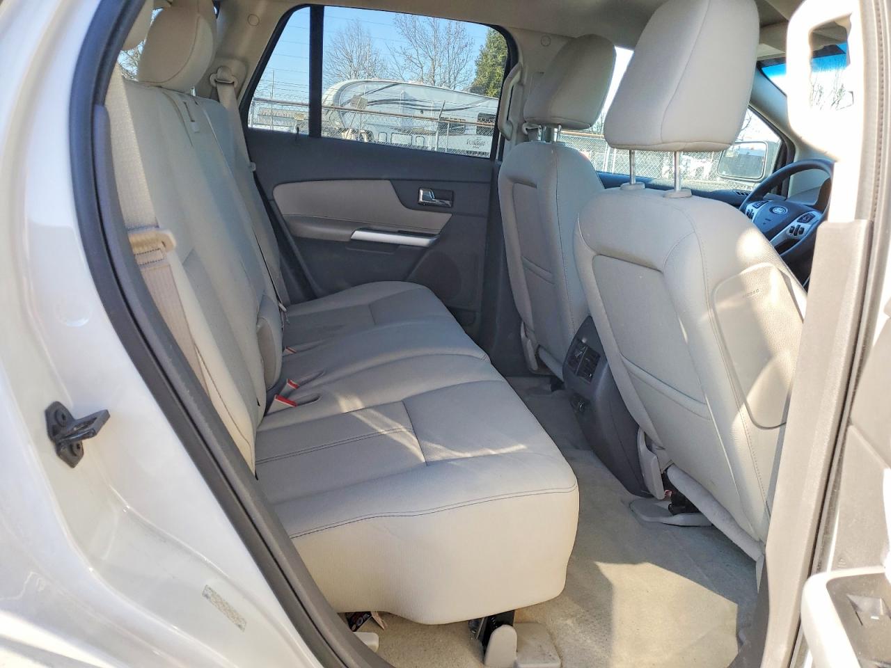 2011 Ford Edge Se Белый vin: 2FMDK3GC5BBA70426