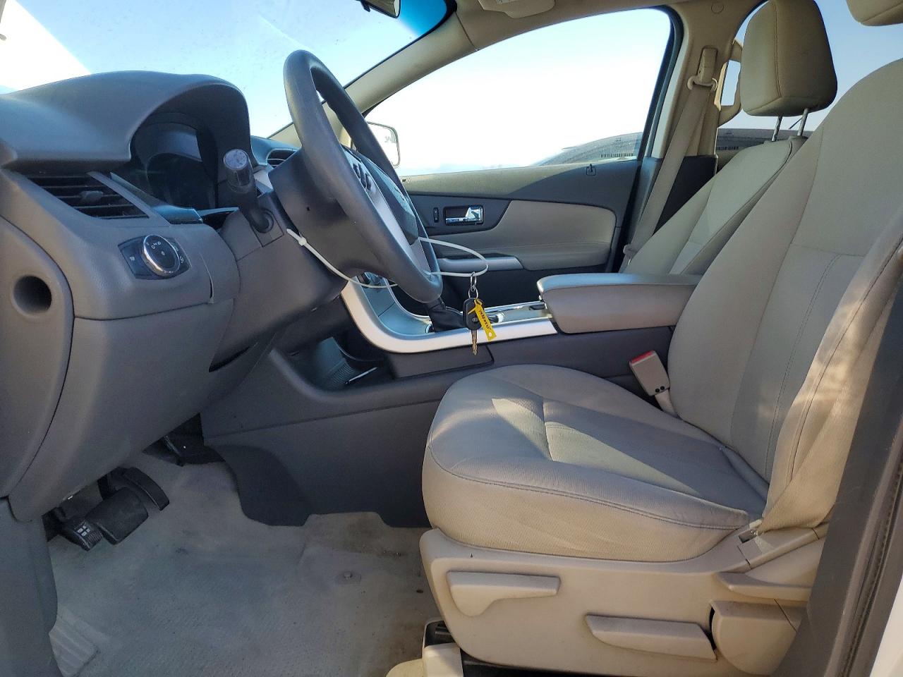 2011 Ford Edge Se Белый vin: 2FMDK3GC5BBA70426