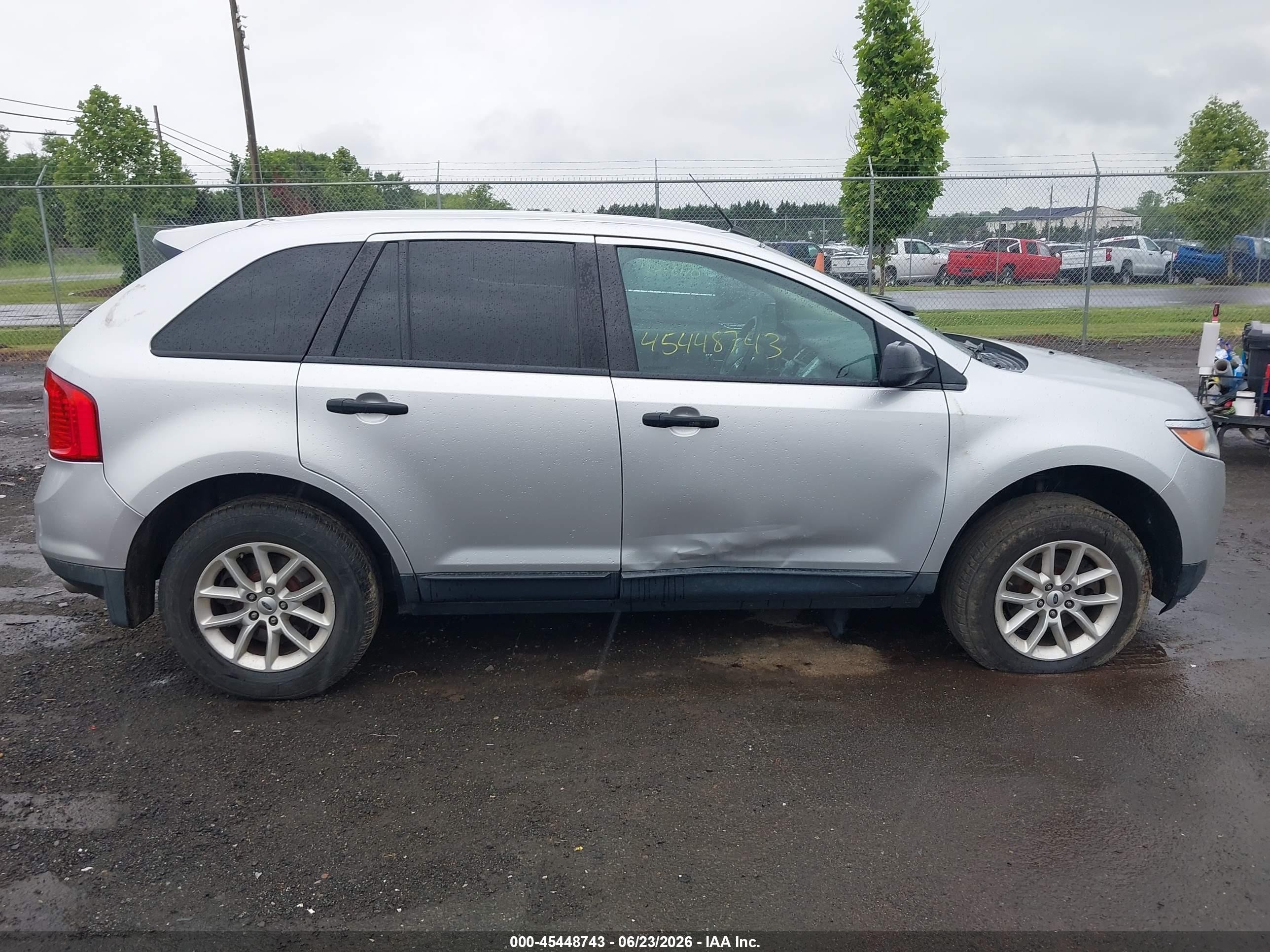 2014 Ford Edge Se Silver vin: 2FMDK3GC5EBA03653