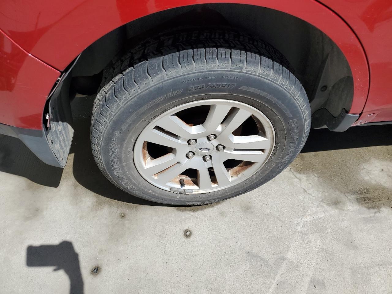 2010 Ford Edge Se Red vin: 2FMDK3GC6ABB65902 Damage: Right Rear Wheel, Curb Rash, 2 To 3 Inches