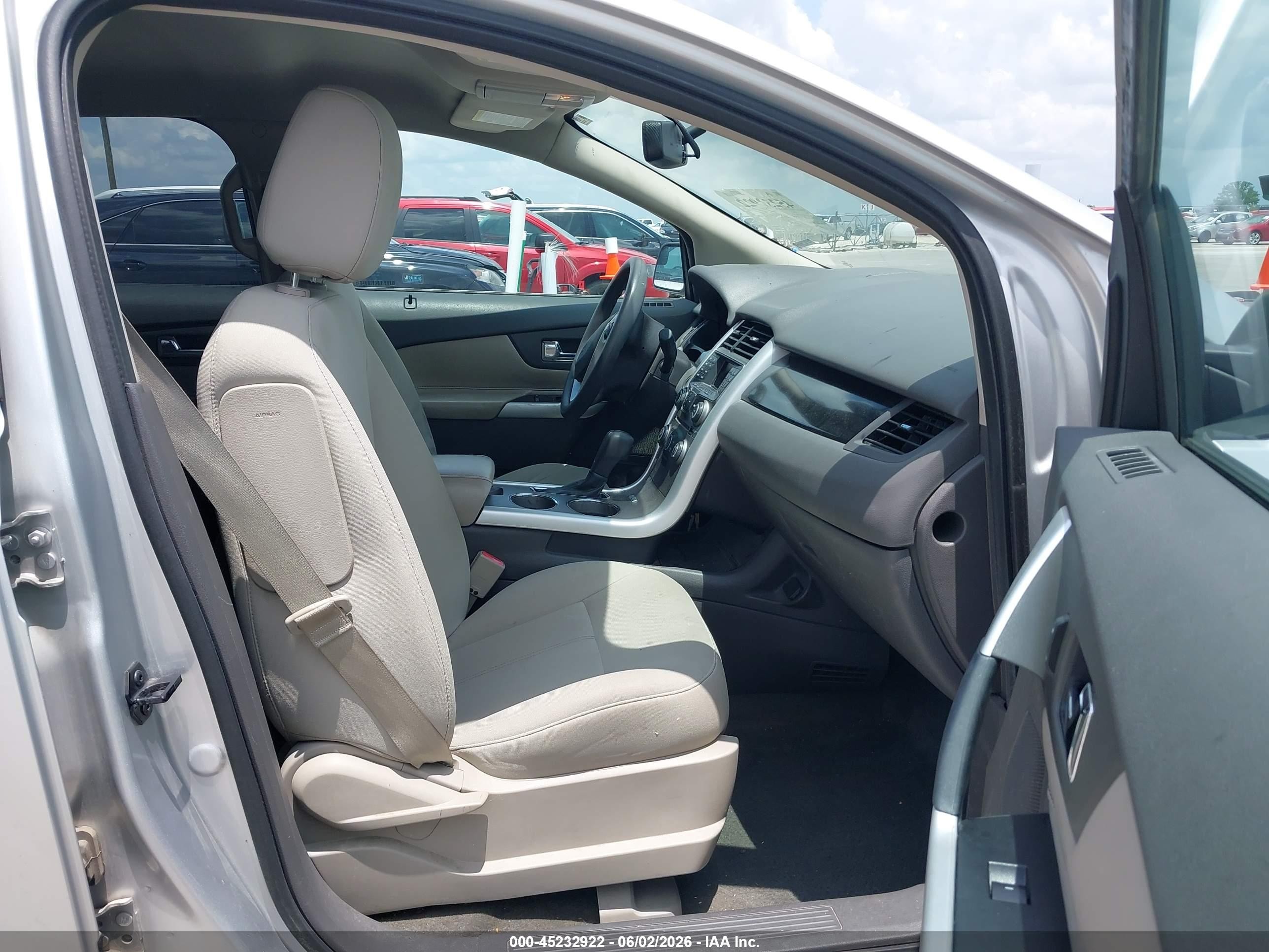 2013 Ford Edge Se Серебряный vin: 2FMDK3GC6DBB57934