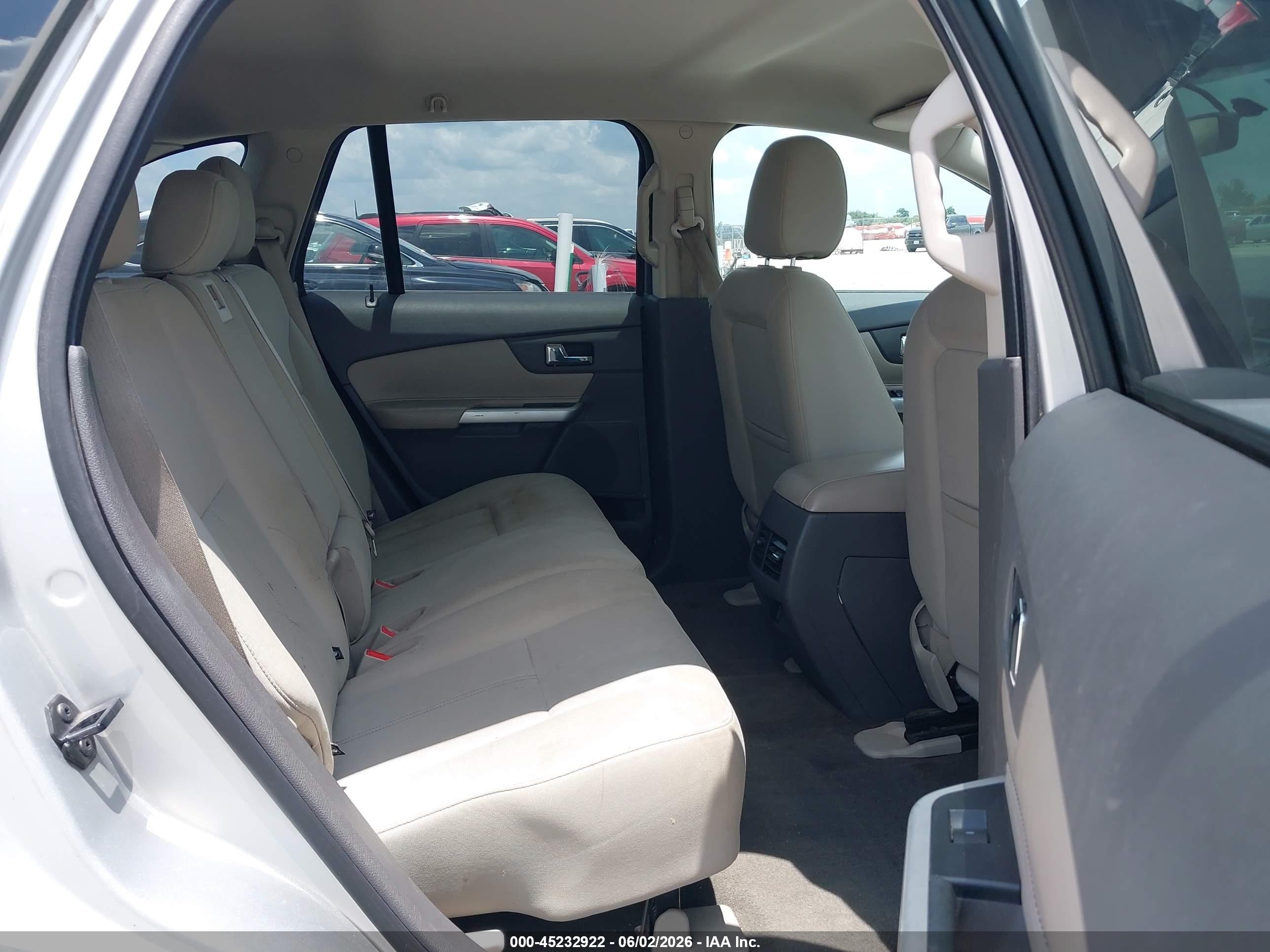 2013 Ford Edge Se Серебряный vin: 2FMDK3GC6DBB57934