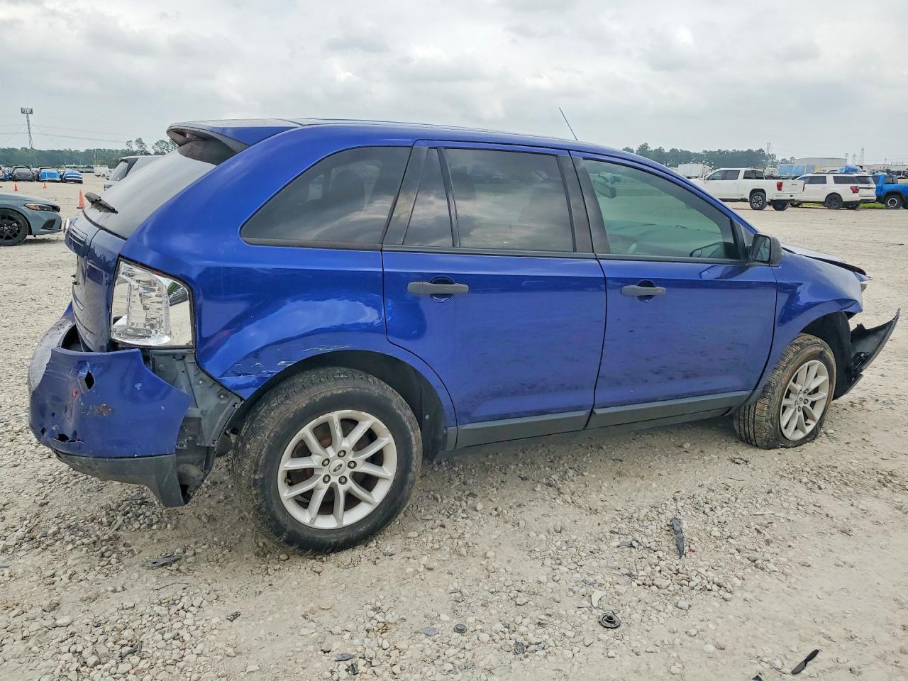 2014 Ford Edge Se Синий vin: 2FMDK3GC6EBA10157