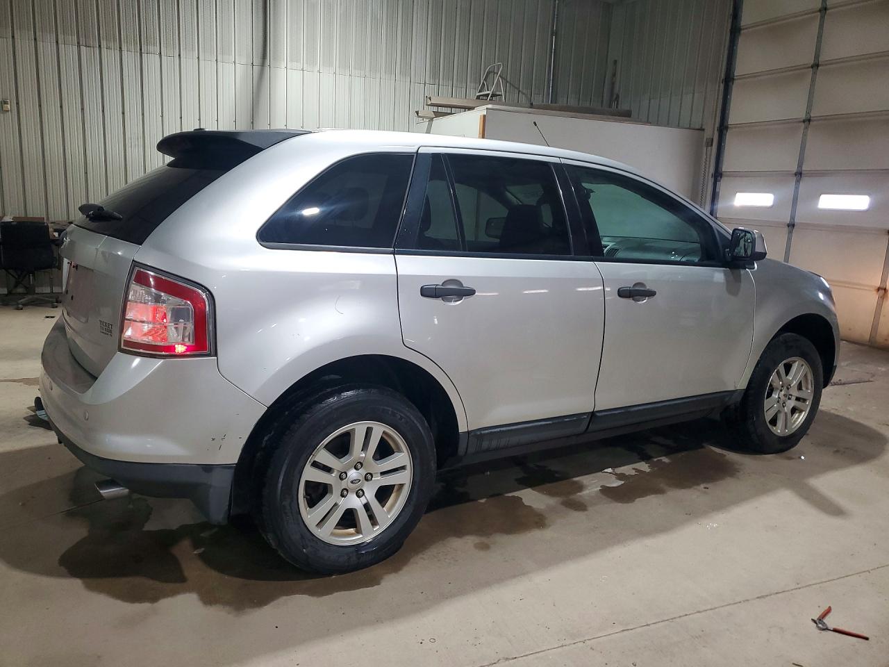 2010 Ford Edge Se Silver vin: 2FMDK3GC7ABA04023