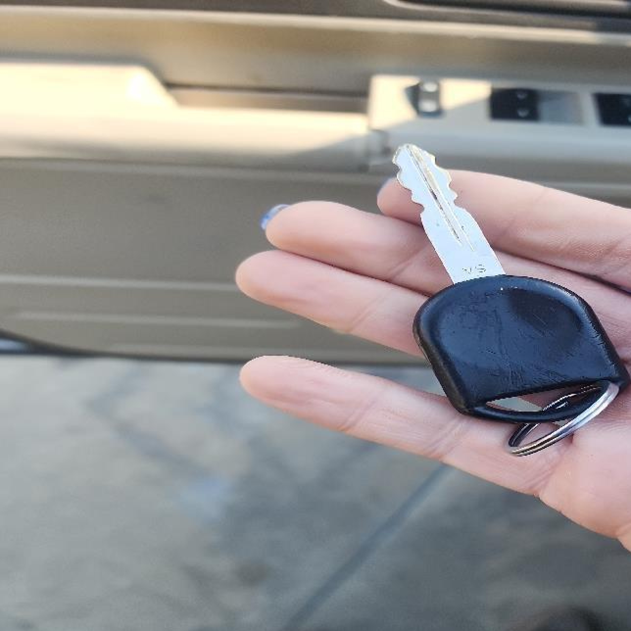 2010 Ford Edge Se Silver vin: 2FMDK3GC7ABA07326