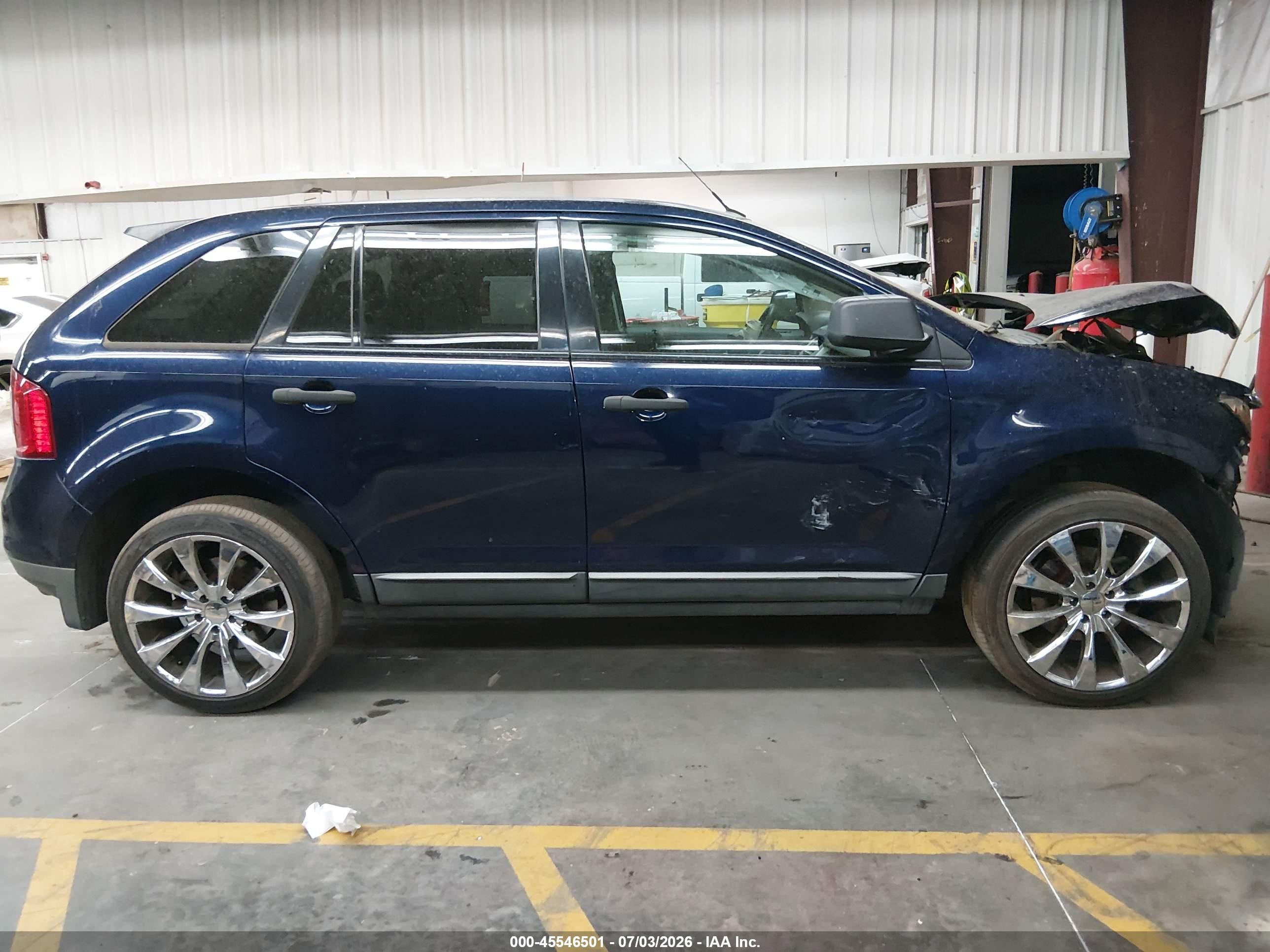 2011 Ford Edge Se Синий vin: 2FMDK3GC7BBA50064
