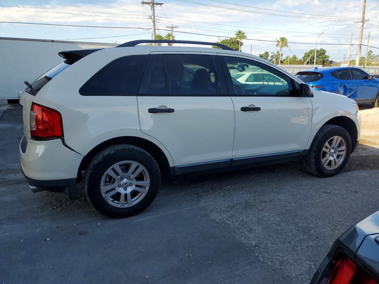 2011 Ford Edge Se White vin: 2FMDK3GC7BBB12448