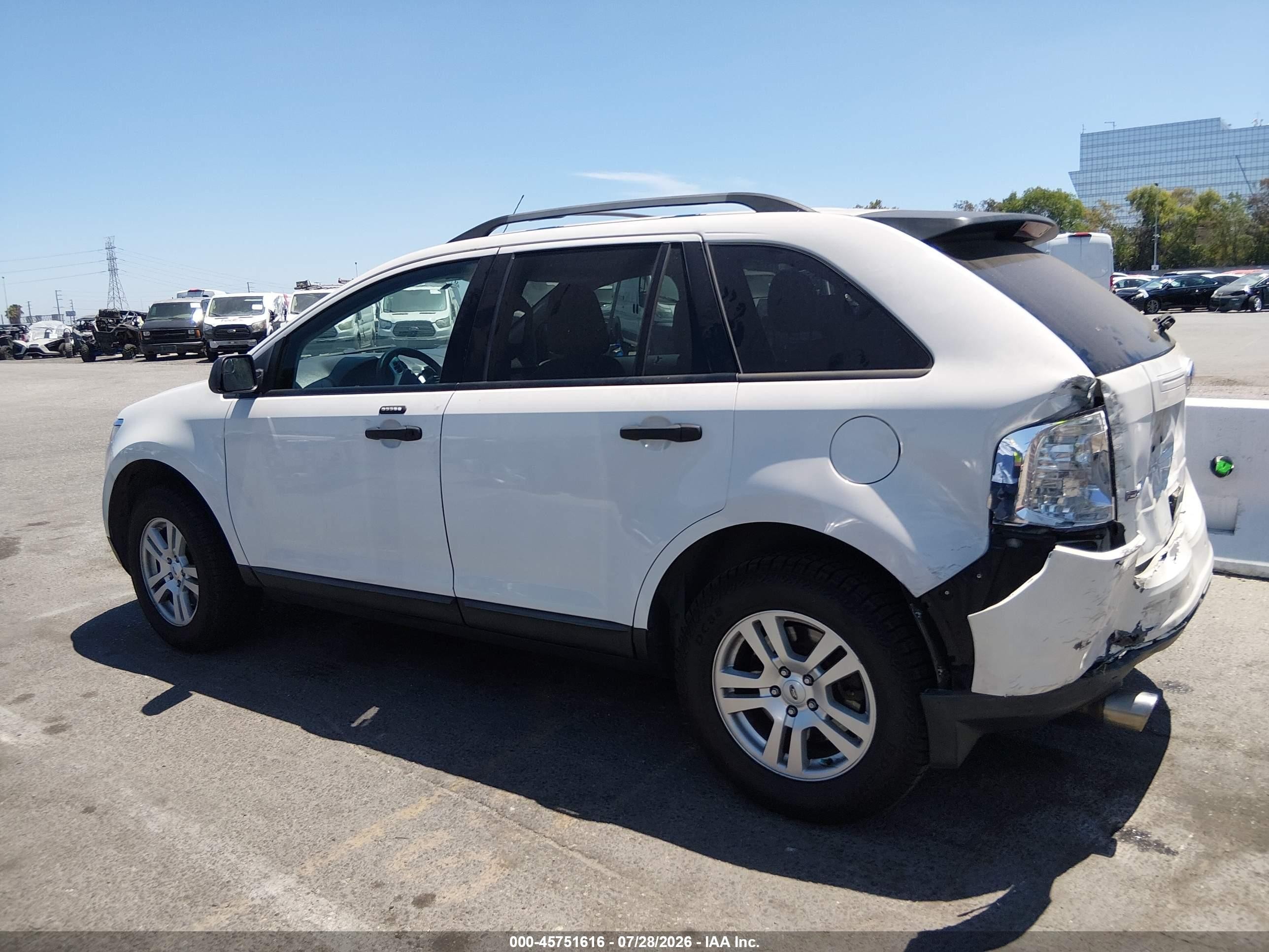 2011 Ford Edge Se Белый vin: 2FMDK3GC7BBB13471