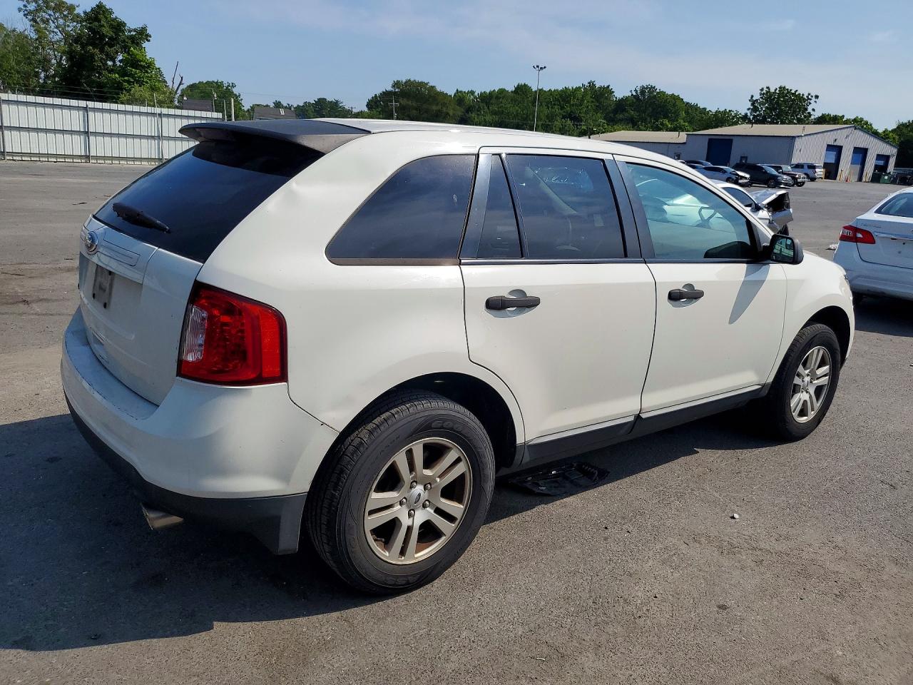 2011 Ford Edge Se Белый vin: 2FMDK3GC7BBB40329