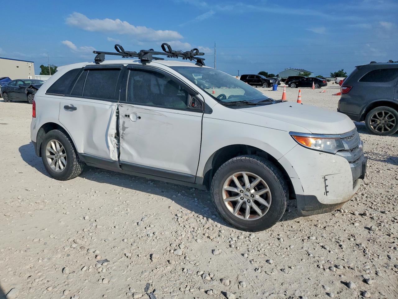 2014 Ford Edge Se White vin: 2FMDK3GC7EBA24813