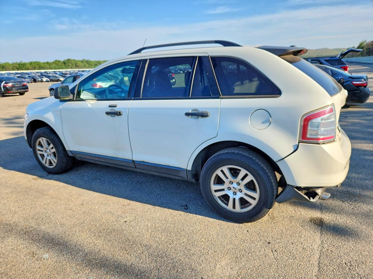2010 Ford Edge Se White vin: 2FMDK3GC9ABB63092