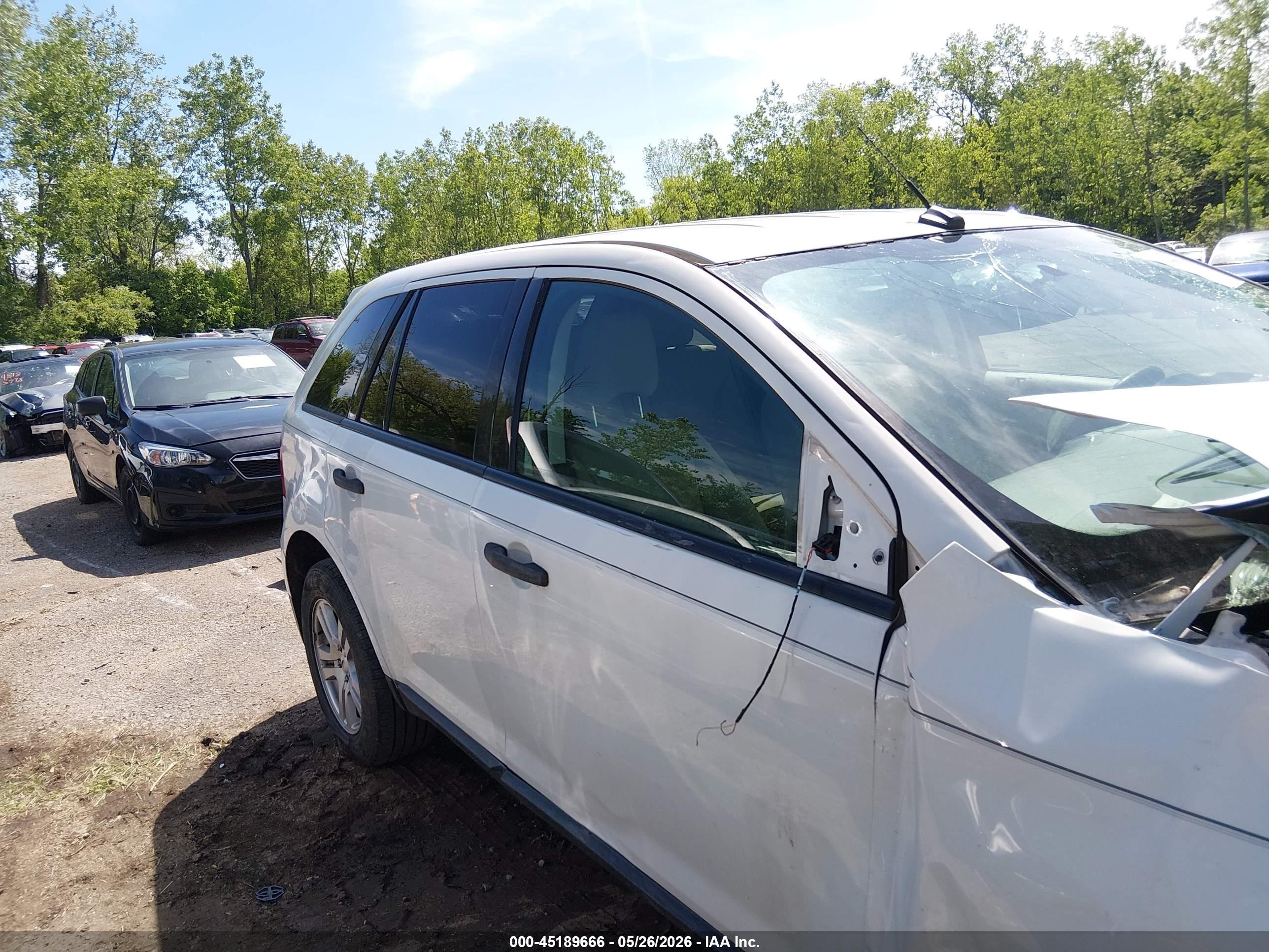 2012 Ford Edge Se White vin: 2FMDK3GC9CBA32991
