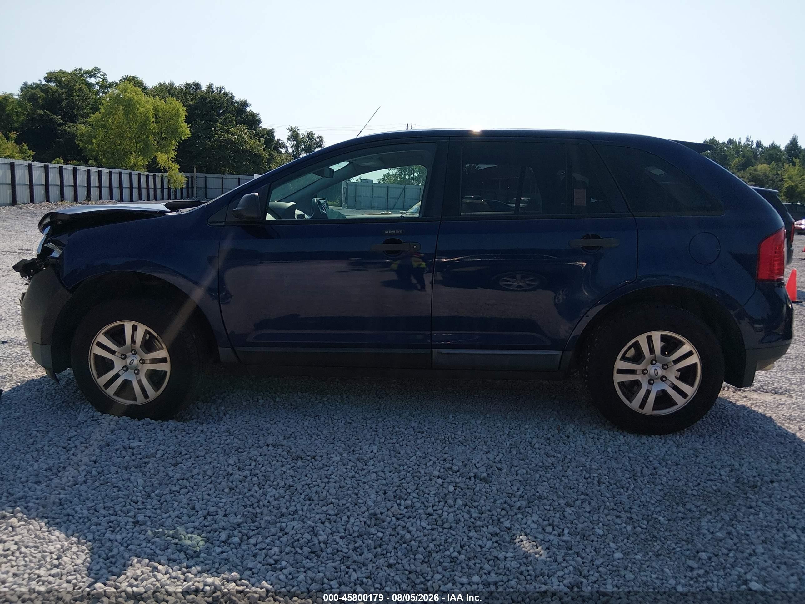 2011 Ford Edge Se Синий vin: 2FMDK3GCXBBB46397