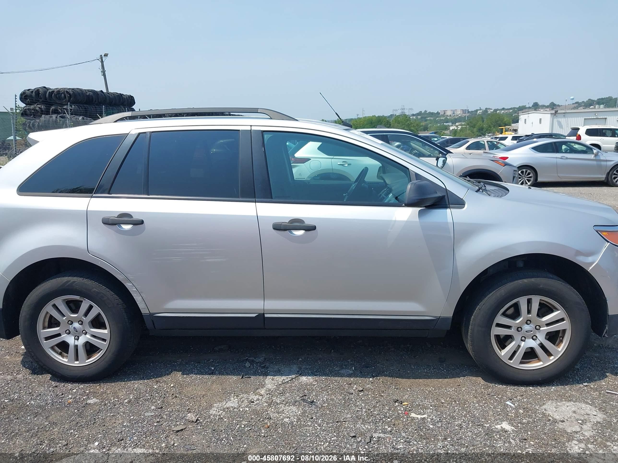 2013 Ford Edge Se Серебряный vin: 2FMDK3GCXDBA30720