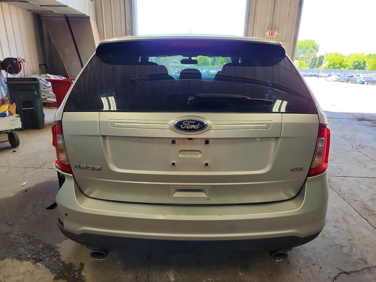 2012 Ford Edge 4d 2wd Silver vin: 2FMDK3JC2CBA26443