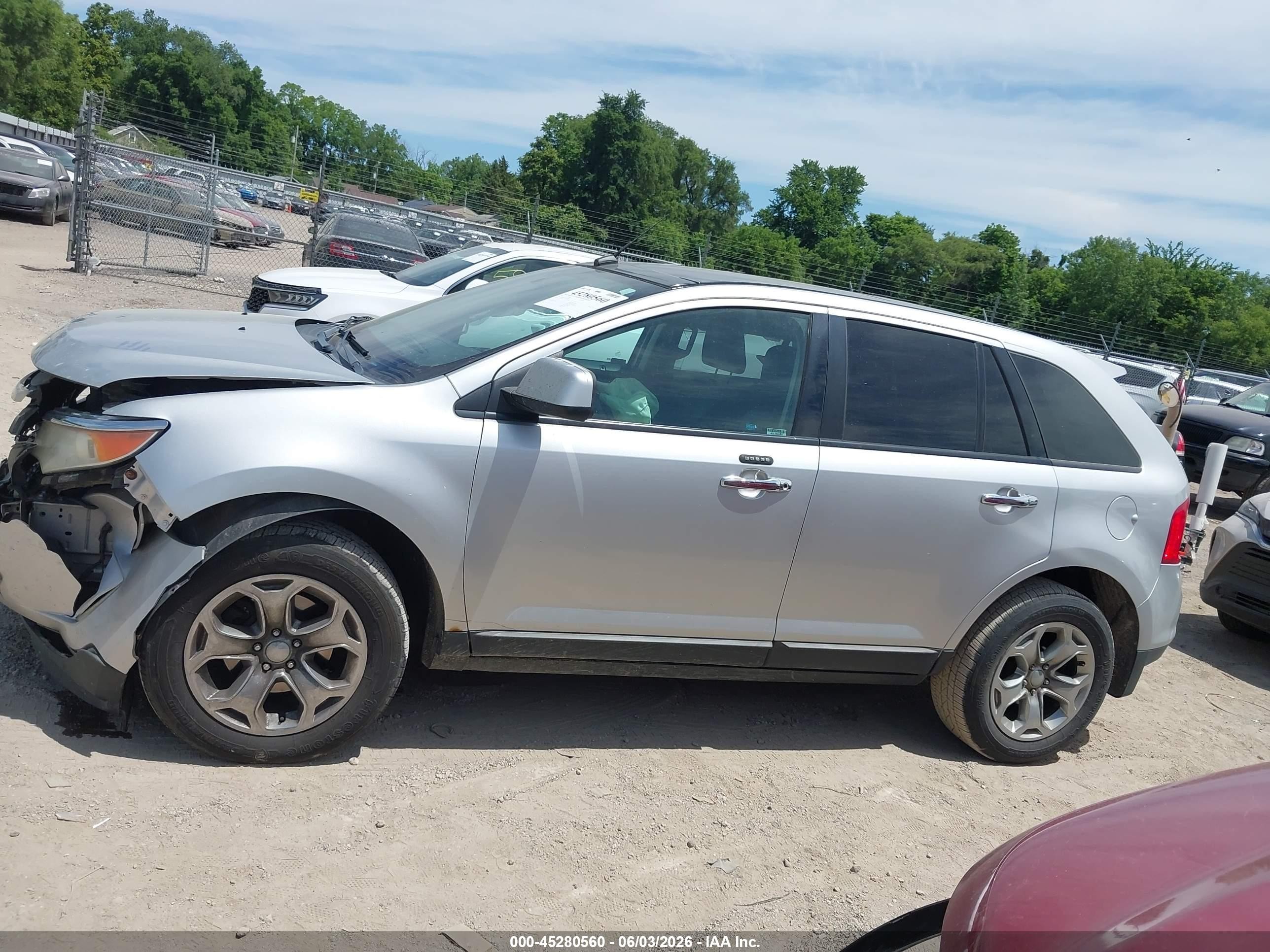 2011 Ford Edge Sel Silver vin: 2FMDK3JC3BBA00707