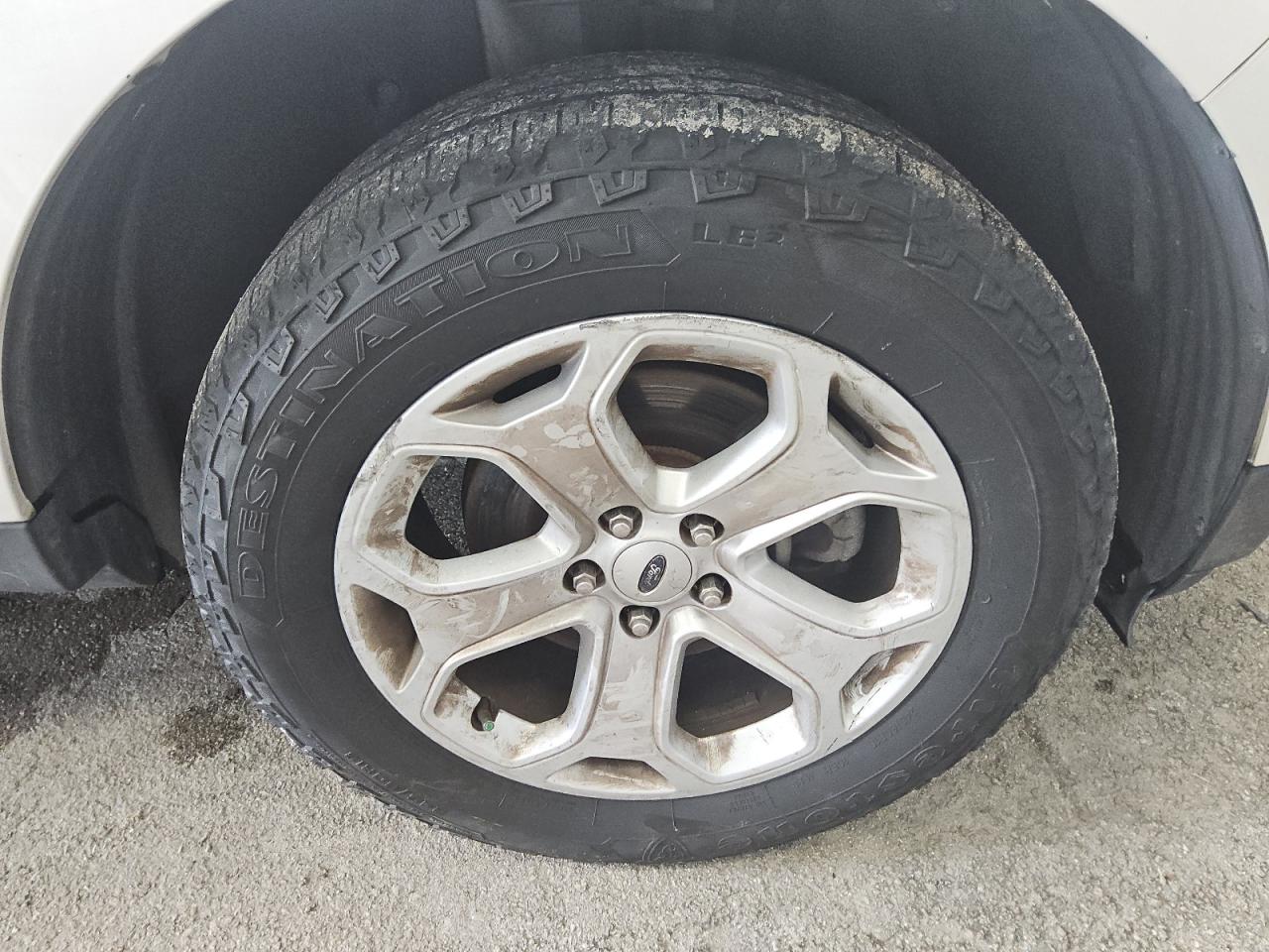 2013 Ford Edge Sel White vin: 2FMDK3JC5DBA28284 Damage: Right Front Wheel, Curb Rash, > 12 Inches