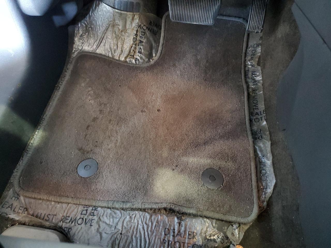 2014 Ford Edge Sel Brown vin: 2FMDK3JC5EBB53822 Damage: Left Front Carpet, Stained, Permanent