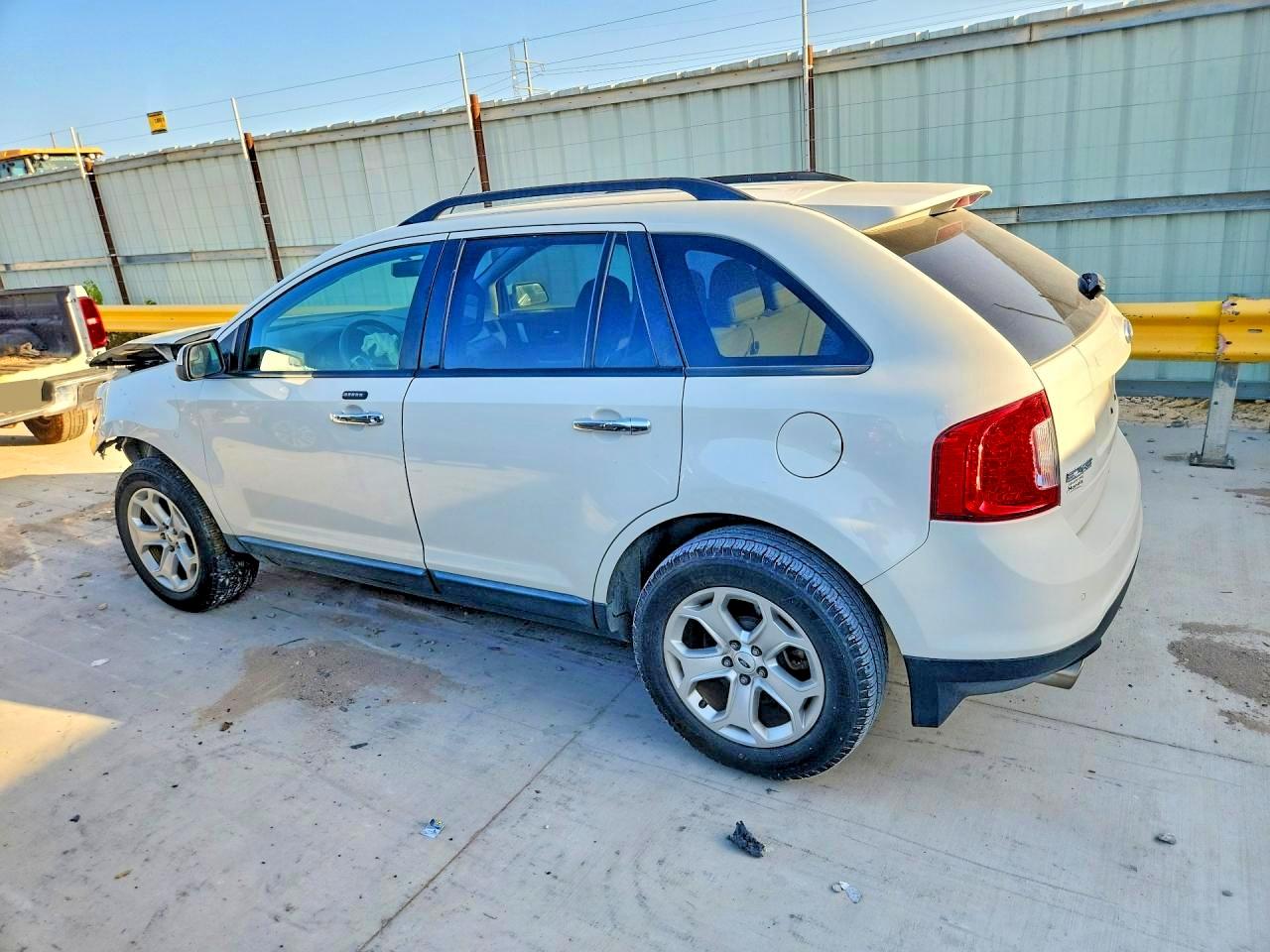 2011 Ford Edge Sel White vin: 2FMDK3JC7BBB27119