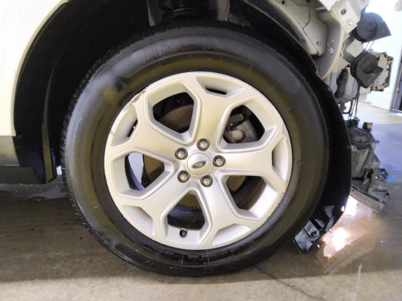 2013 Ford Edge Sel White vin: 2FMDK3JC7DBB53173 Damage: Right Front Wheel, Curb Rash, 7 To 8 Inches