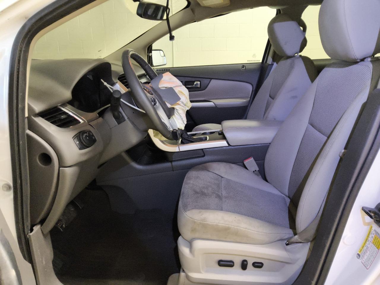 2013 Ford Edge Sel White vin: 2FMDK3JC7DBB53173 Damage: Left Front Seat Cushion, Stained, Permanent