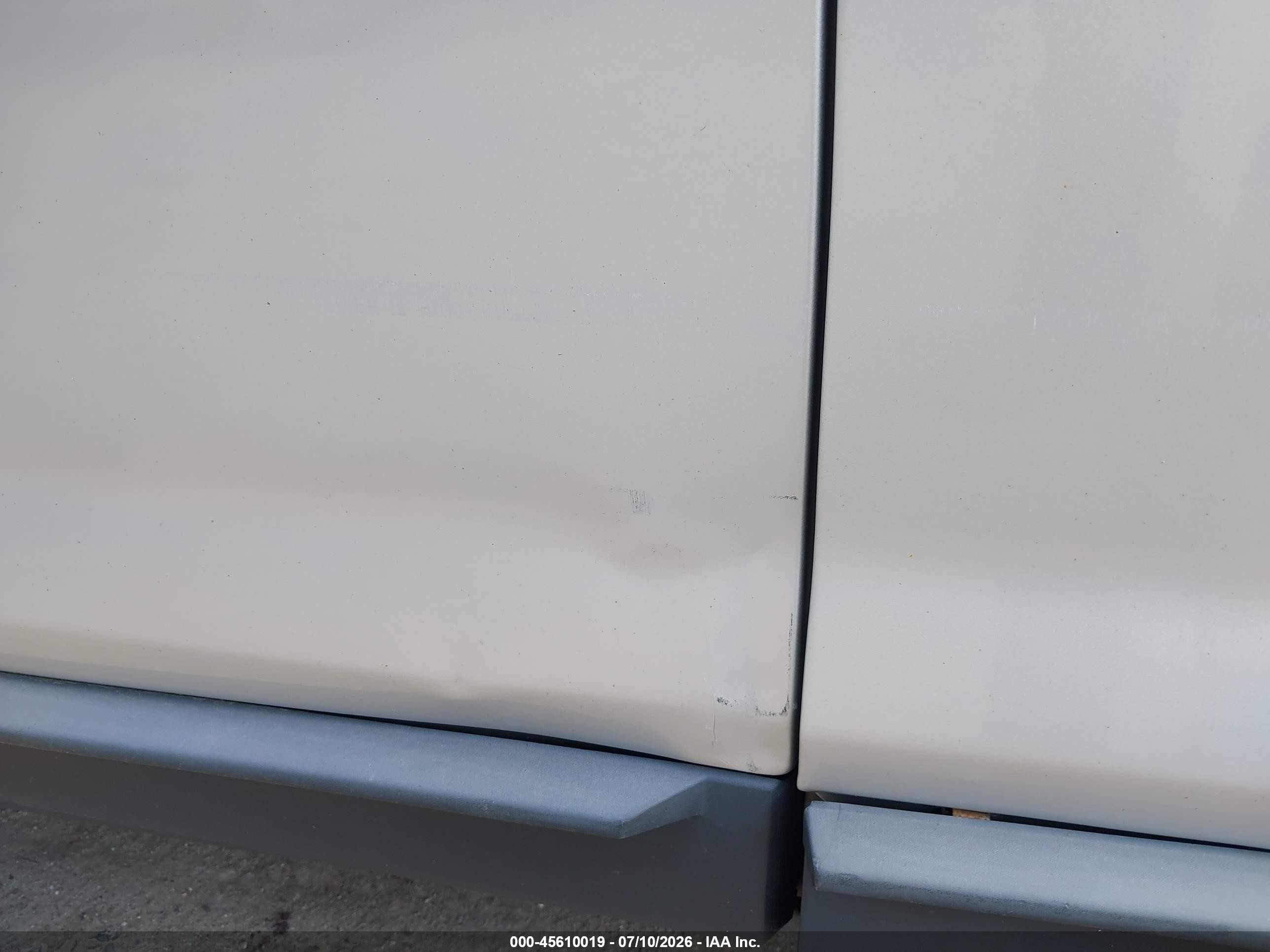 2010 Ford Edge Sel Серебряный vin: 2FMDK3JC8ABA22040