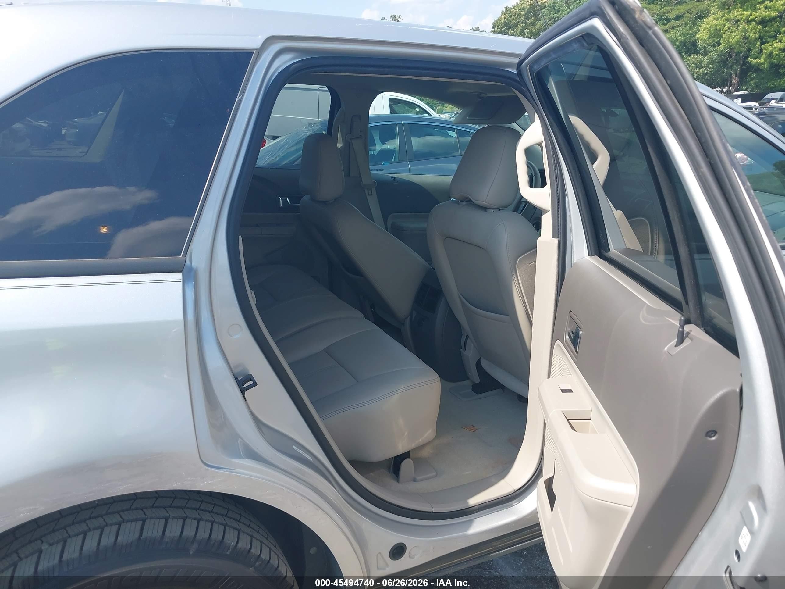 2010 Ford Edge Sel Серебряный vin: 2FMDK3JC9ABA44841