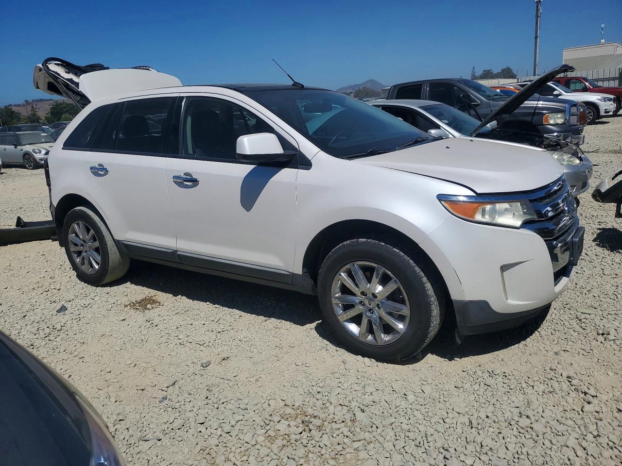 2011 Ford Edge Sel White vin: 2FMDK3JCXBBA71015