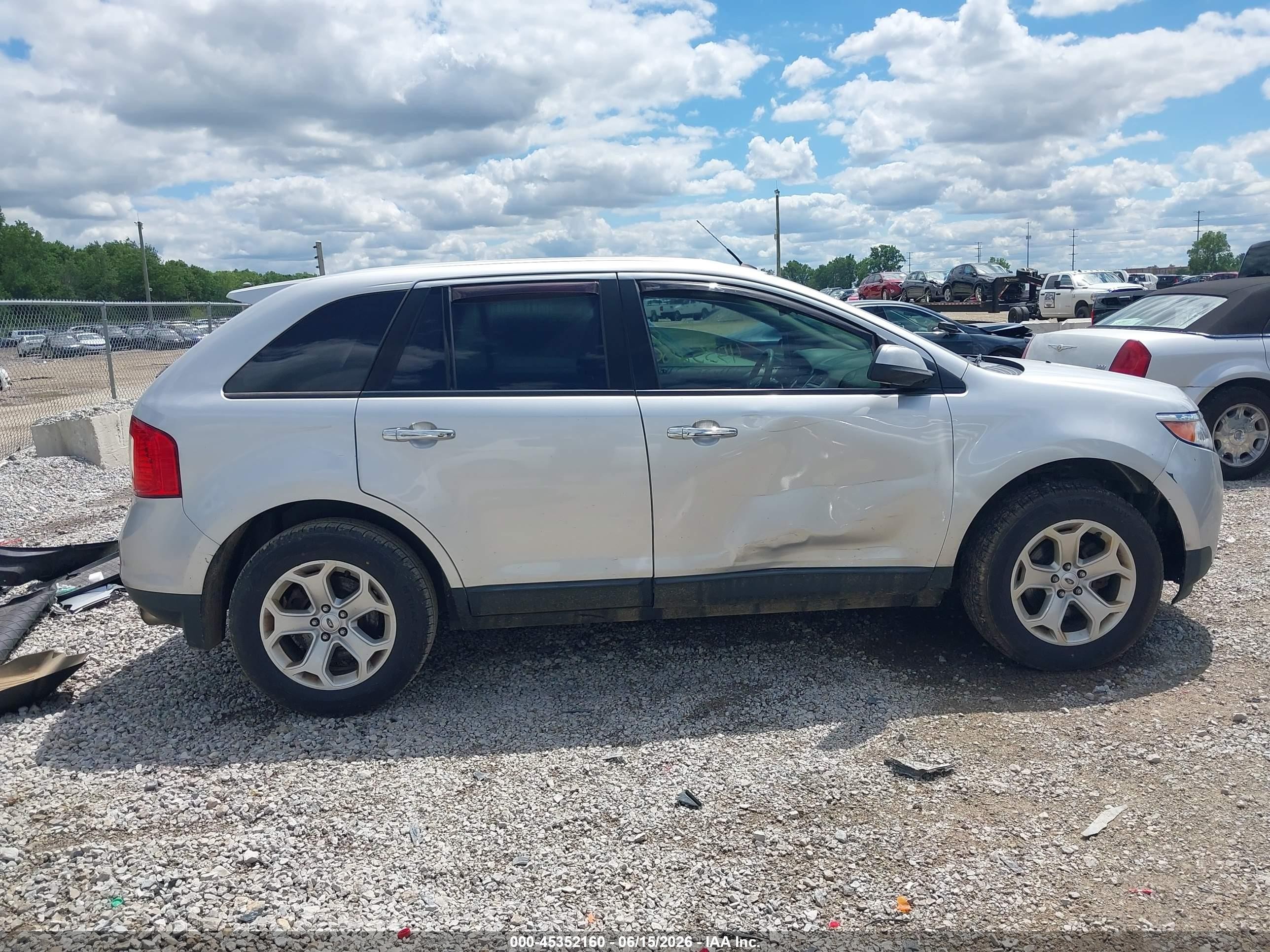 2011 Ford Edge Sel Silver vin: 2FMDK3JCXBBB34551