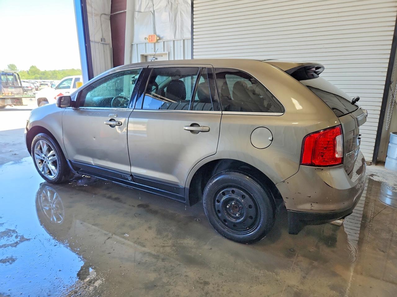2012 Ford Edge Limited Tan vin: 2FMDK3K98CBA69882