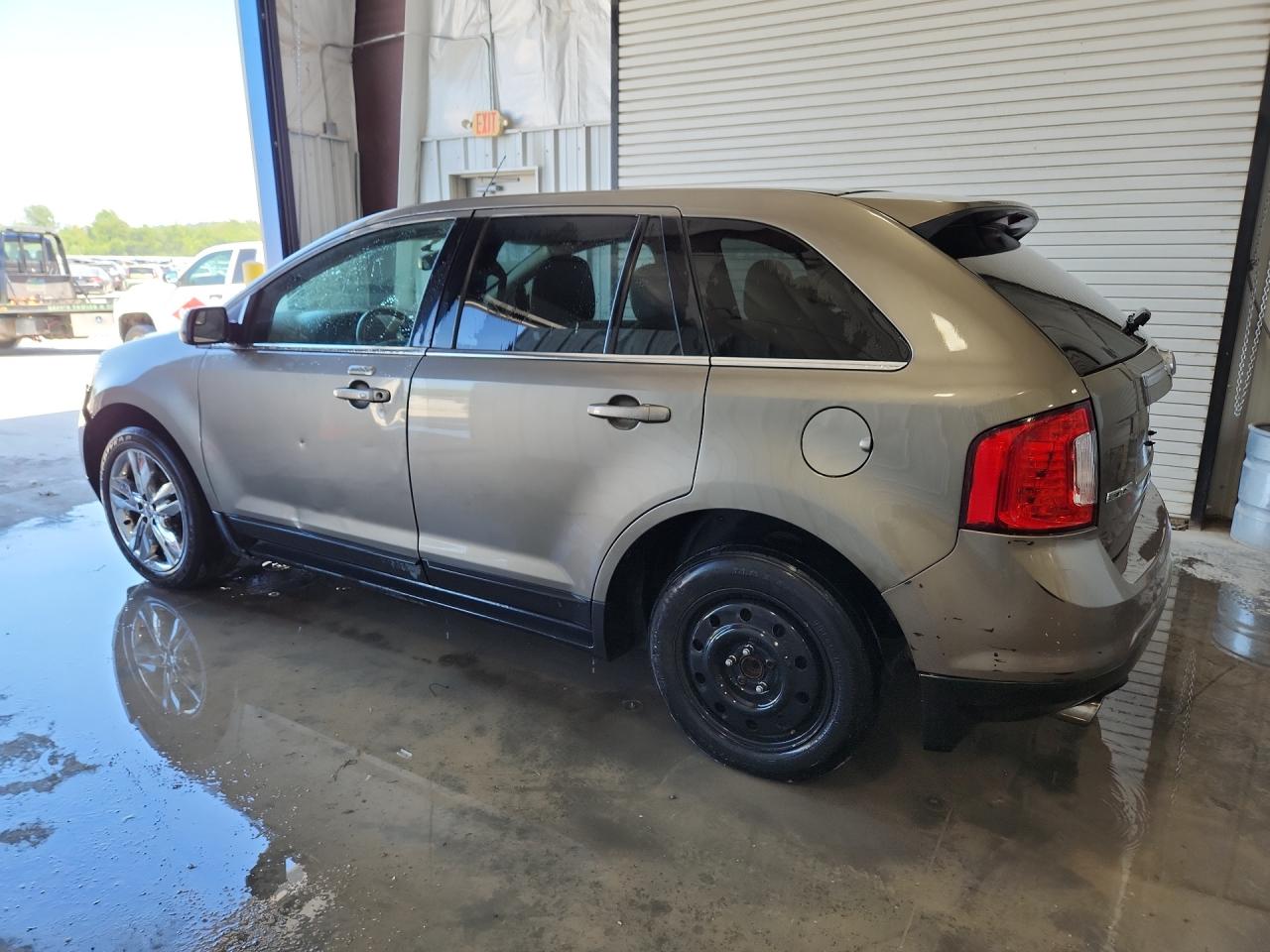2012 Ford Edge Limited Tan vin: 2FMDK3K98CBA69882 Damage: Rear Bumper, Peeling, > 12 Inches