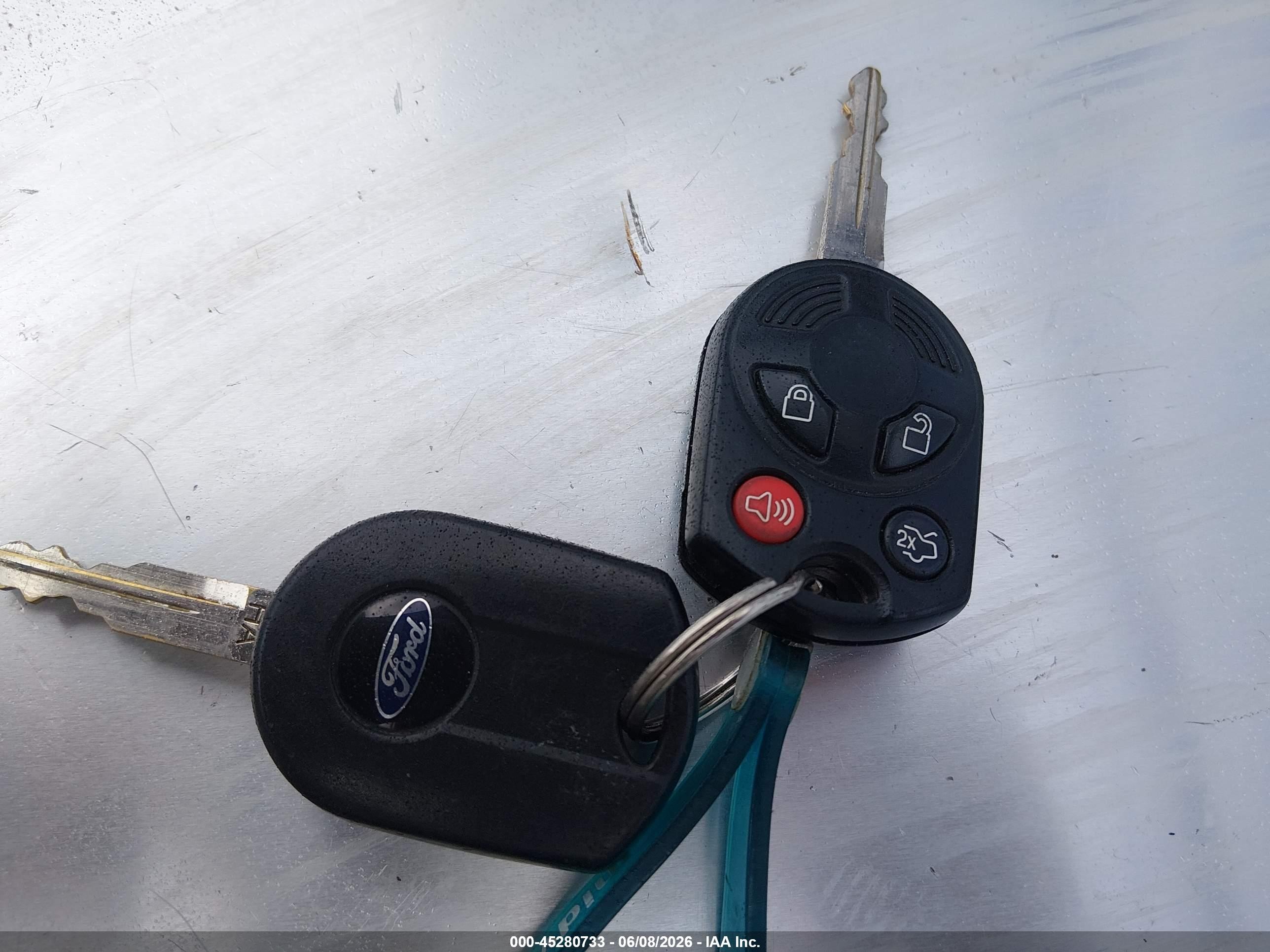 2010 Ford Edge Limited Серебряный vin: 2FMDK3KC0ABA45925