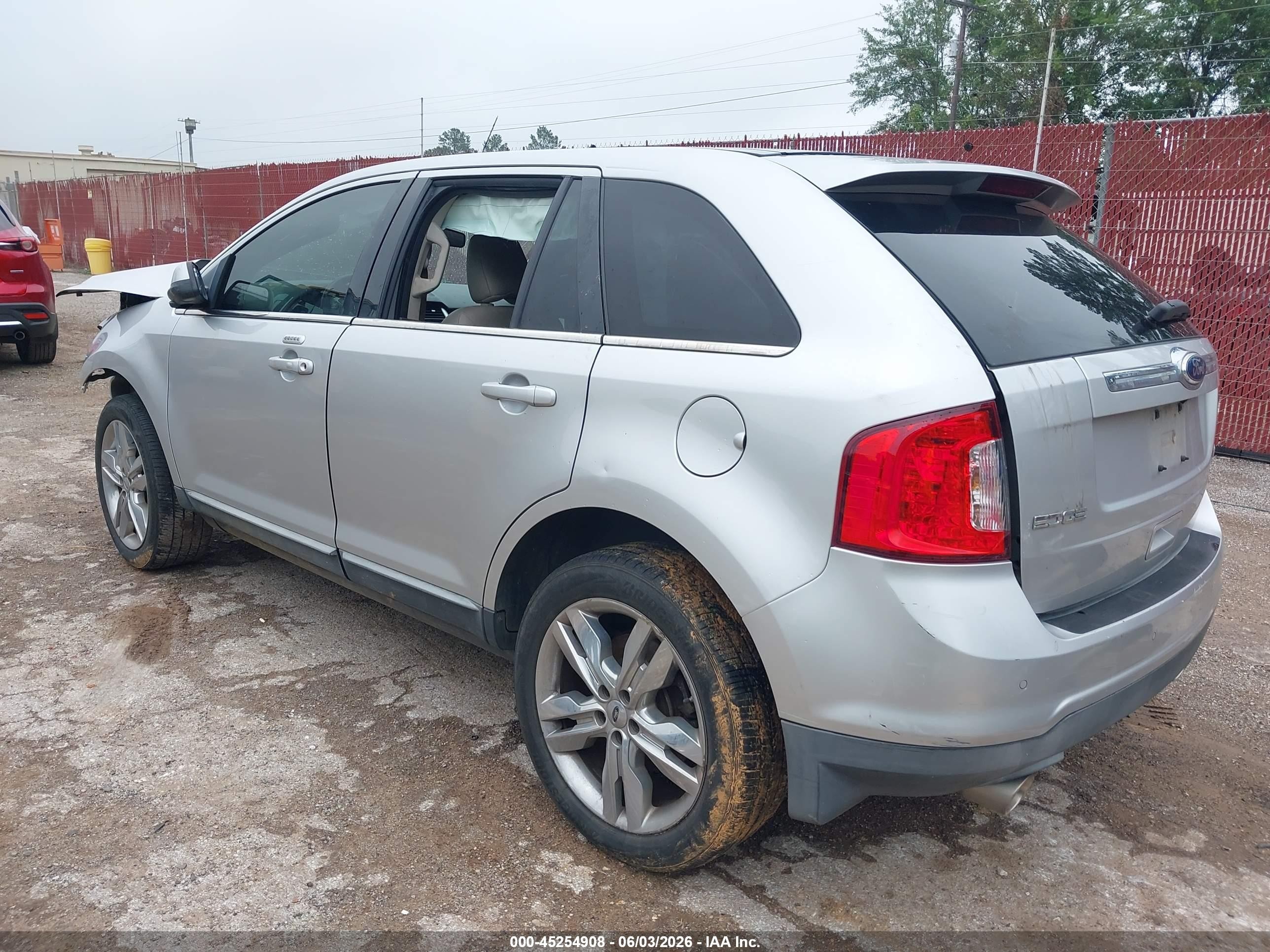 2011 Ford Edge Limited Silver vin: 2FMDK3KC3BBB51352