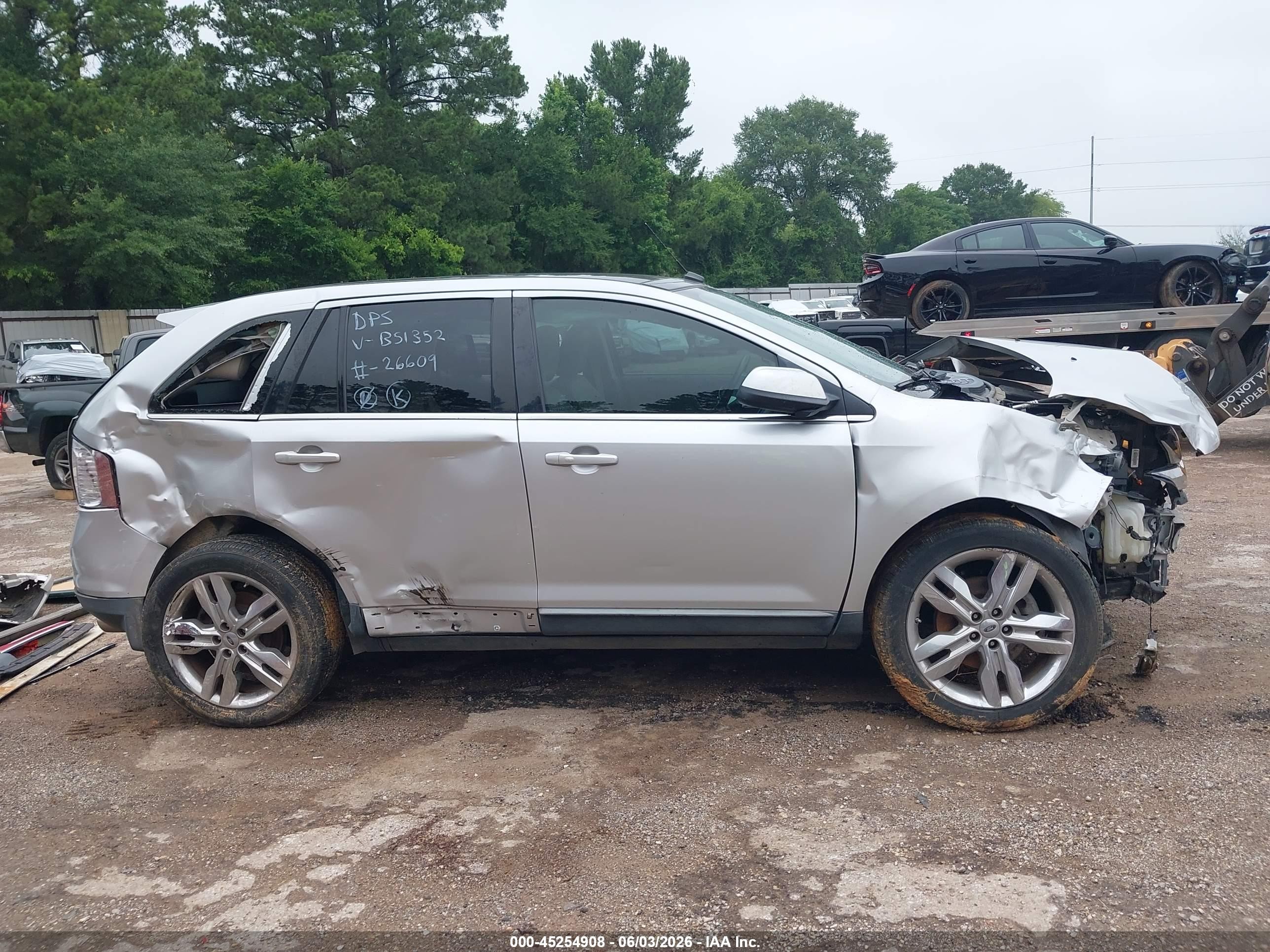 2011 Ford Edge Limited Silver vin: 2FMDK3KC3BBB51352