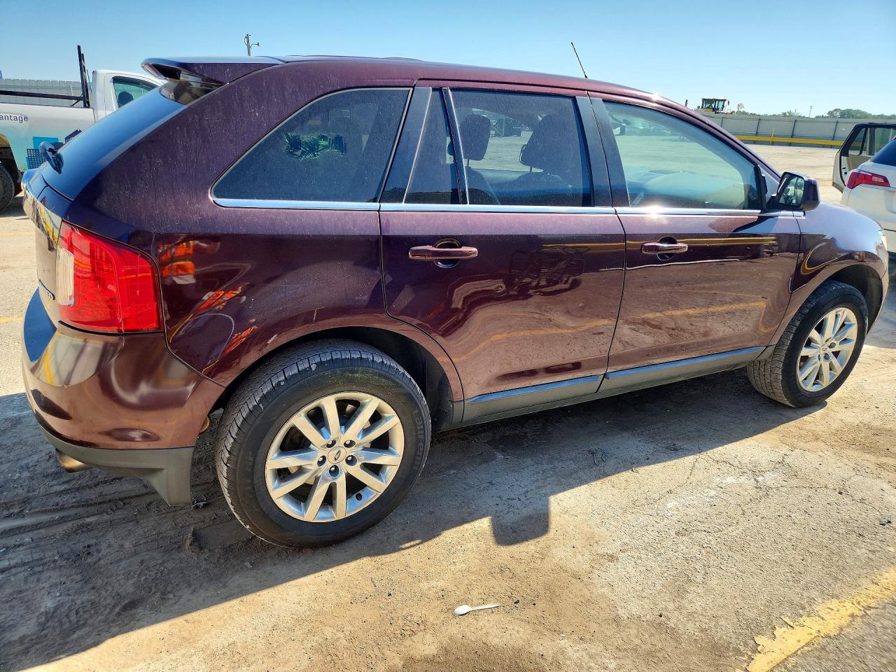 2011 Ford Edge Limited Burgundy vin: 2FMDK3KC5BBA12761