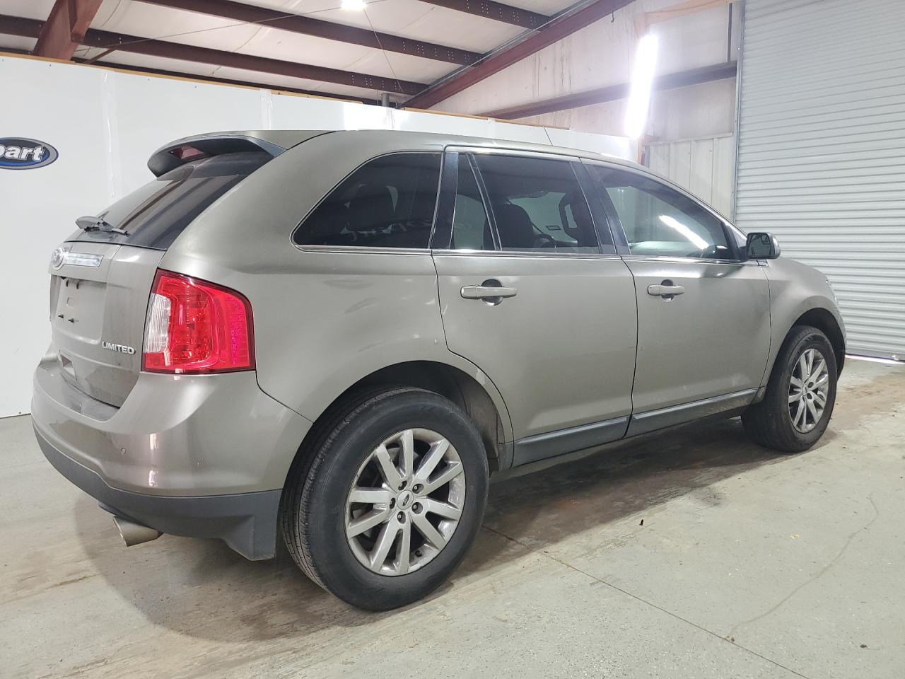 2013 Ford Edge Limited Brown vin: 2FMDK3KC6DBB95669 Damage: Right Qtr Panel, Dent(S) W/ Paint Dmg, 1 To 2 Inches