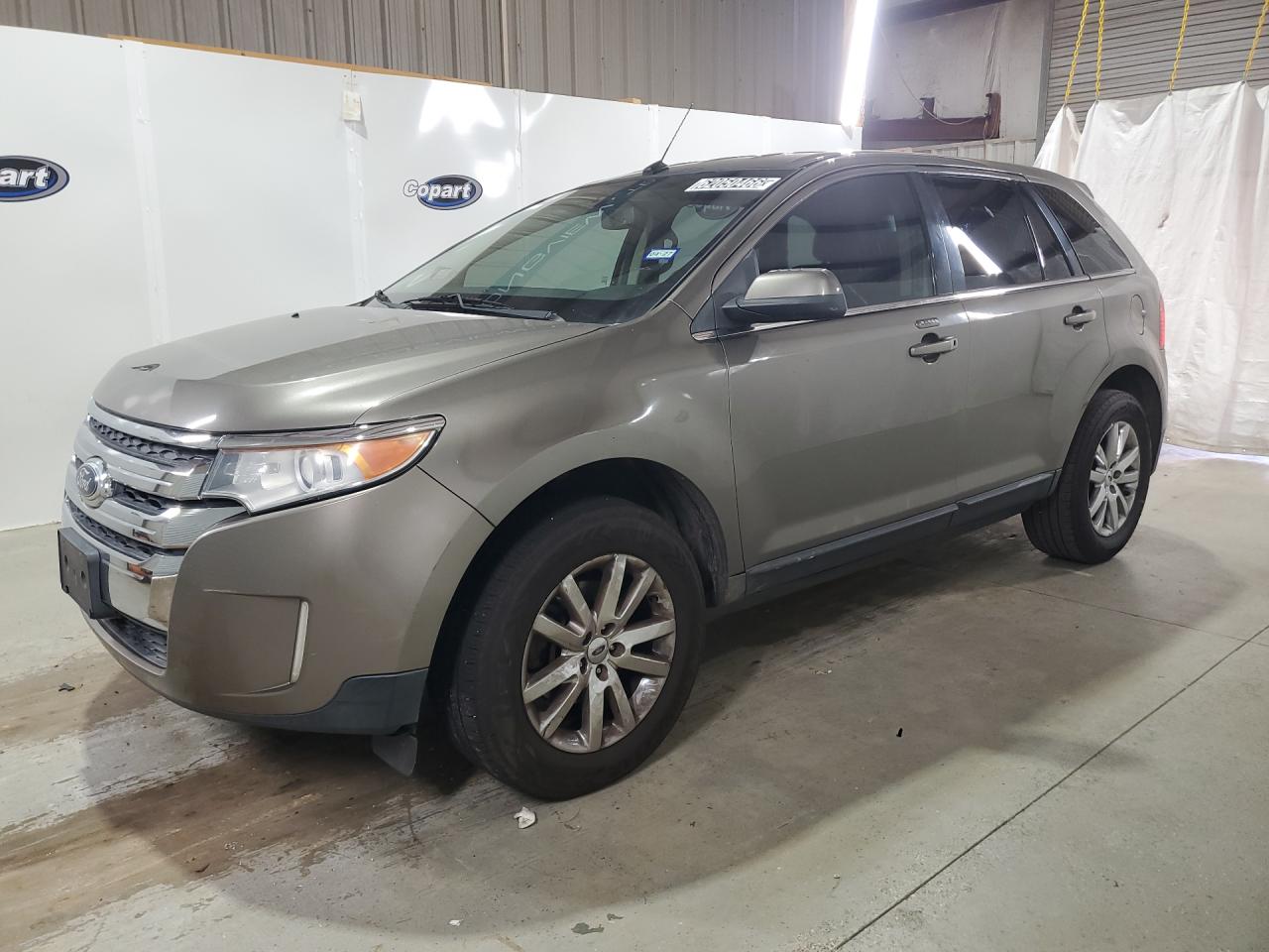 2013 Ford Edge Limited Brown vin: 2FMDK3KC6DBB95669 Damage: Left Front Fender, Dent(S) W/ Paint Dmg, 2 To 3 Inches