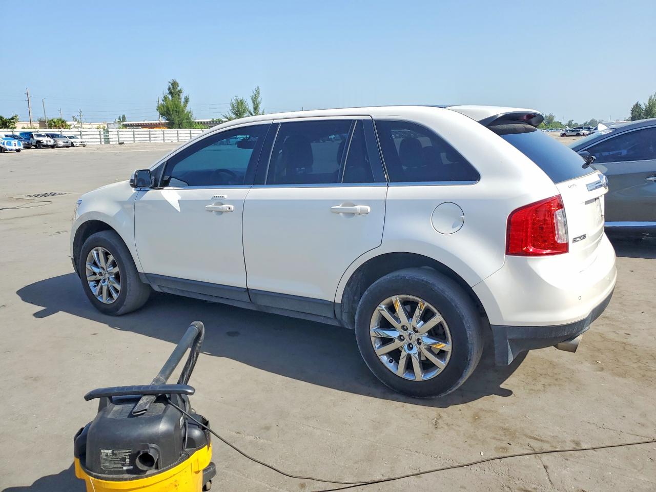 2013 Ford Edge Limited White vin: 2FMDK3KC6DBC64277