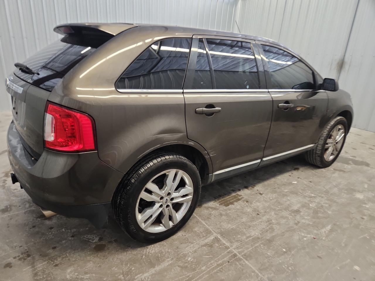 2011 Ford Edge Limited Brown vin: 2FMDK3KC7BBA95433 Damage: Right Qtr Panel, Dent(S) W/ Paint Dmg, > 12 Inches