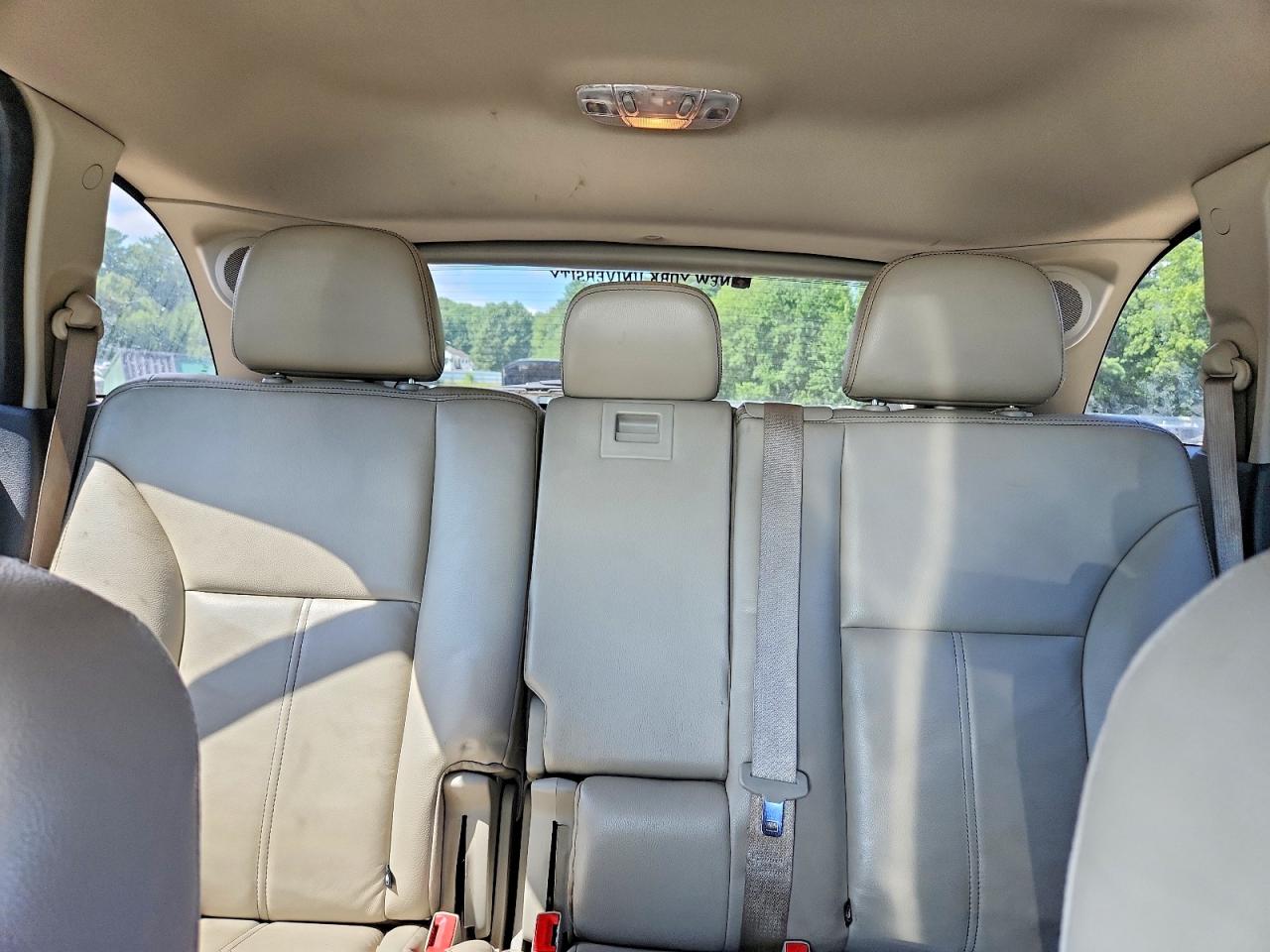 2012 Ford Edge Limited Silver vin: 2FMDK3KC9CBA20136