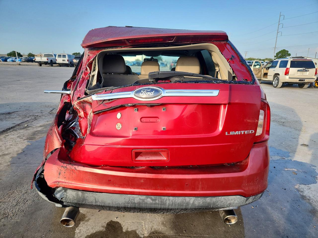 2011 Ford Edge Limited Red vin: 2FMDK3KCXBBA77198